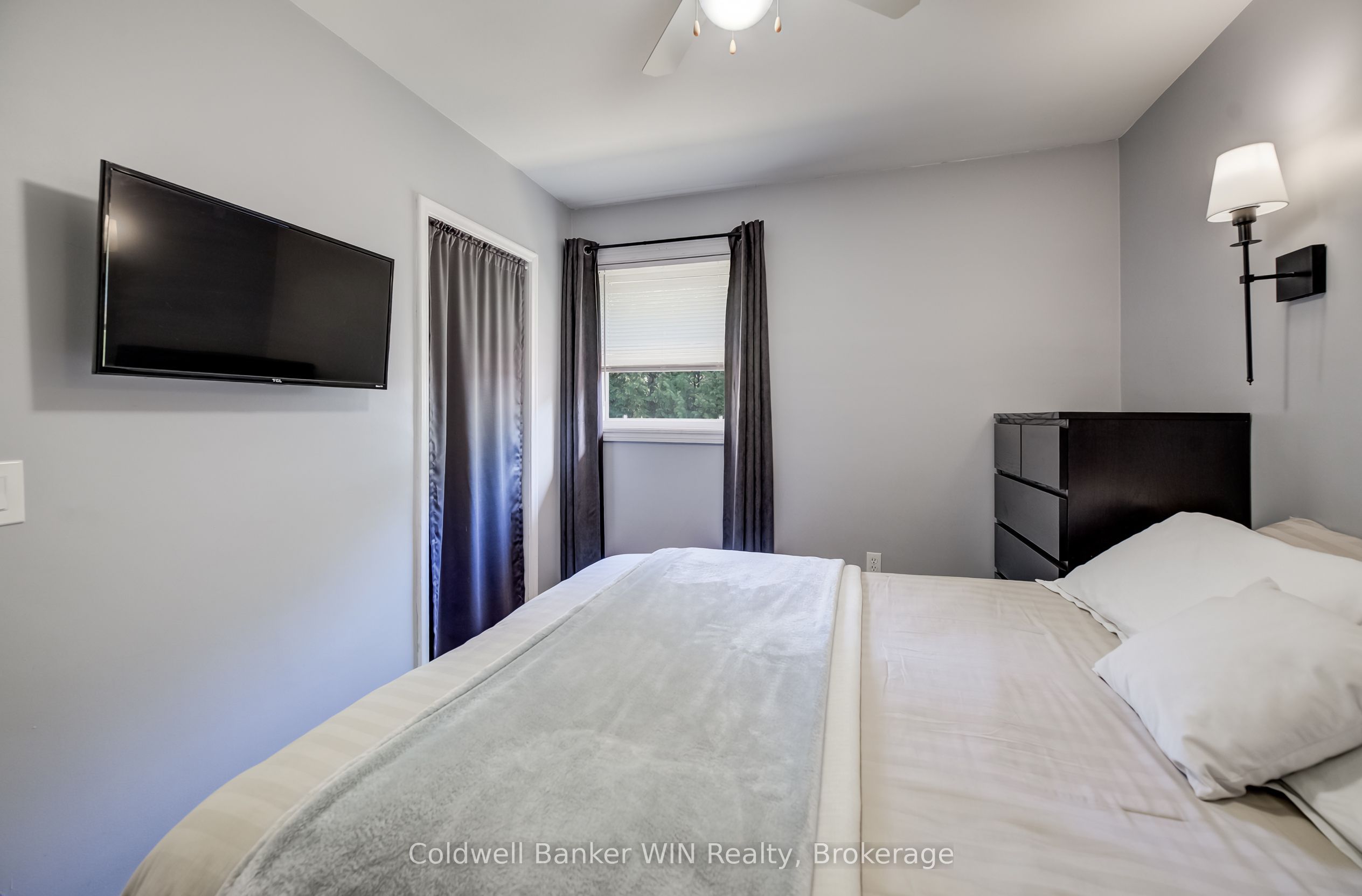 314 Wellington Street E Property Photo 16