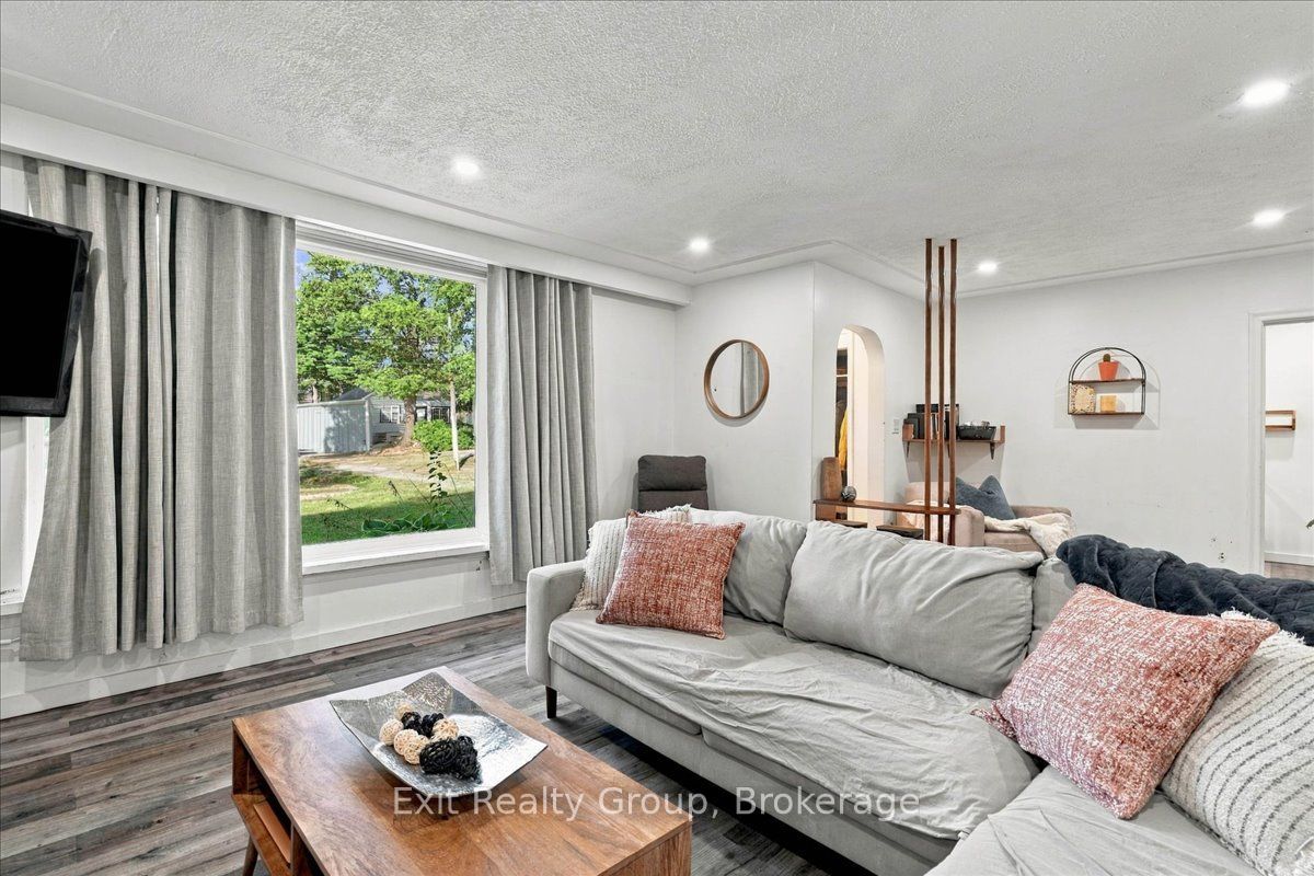 129 Harcourt Road Property Photo 13