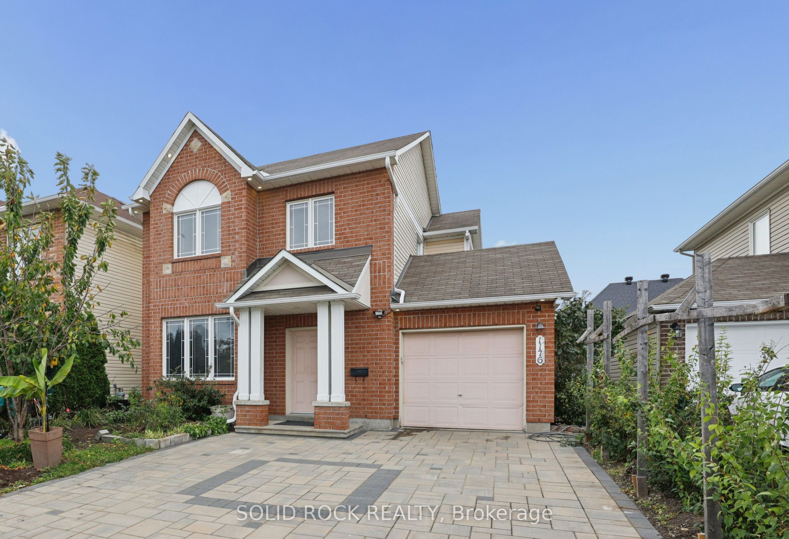 1176 Halton Terrace Property Photo 2