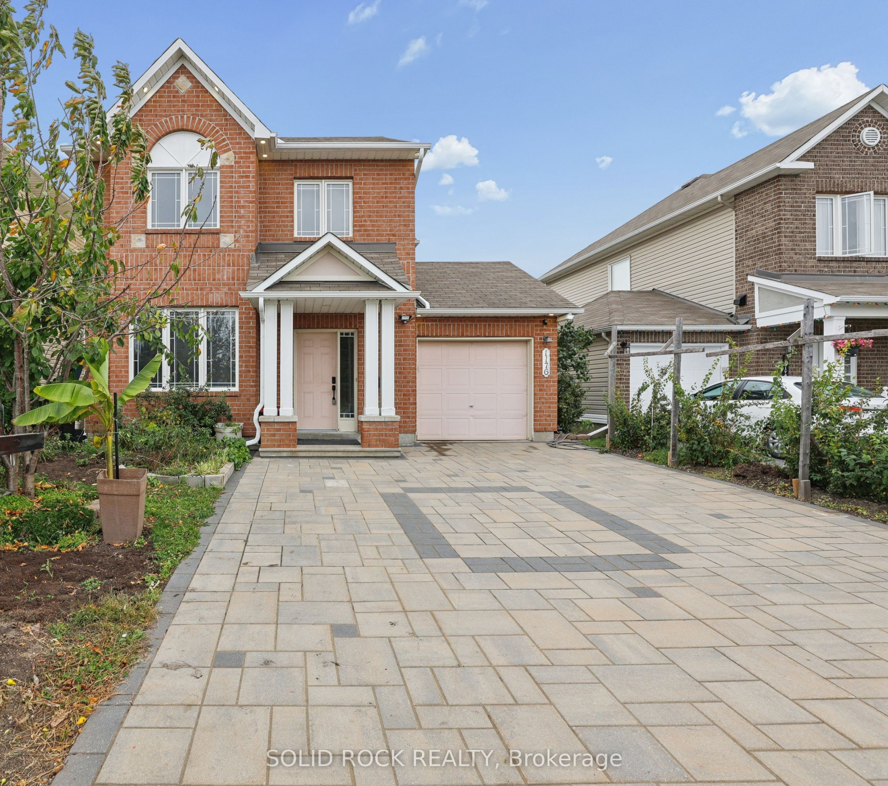 1176 Halton Terrace Property Photo 3