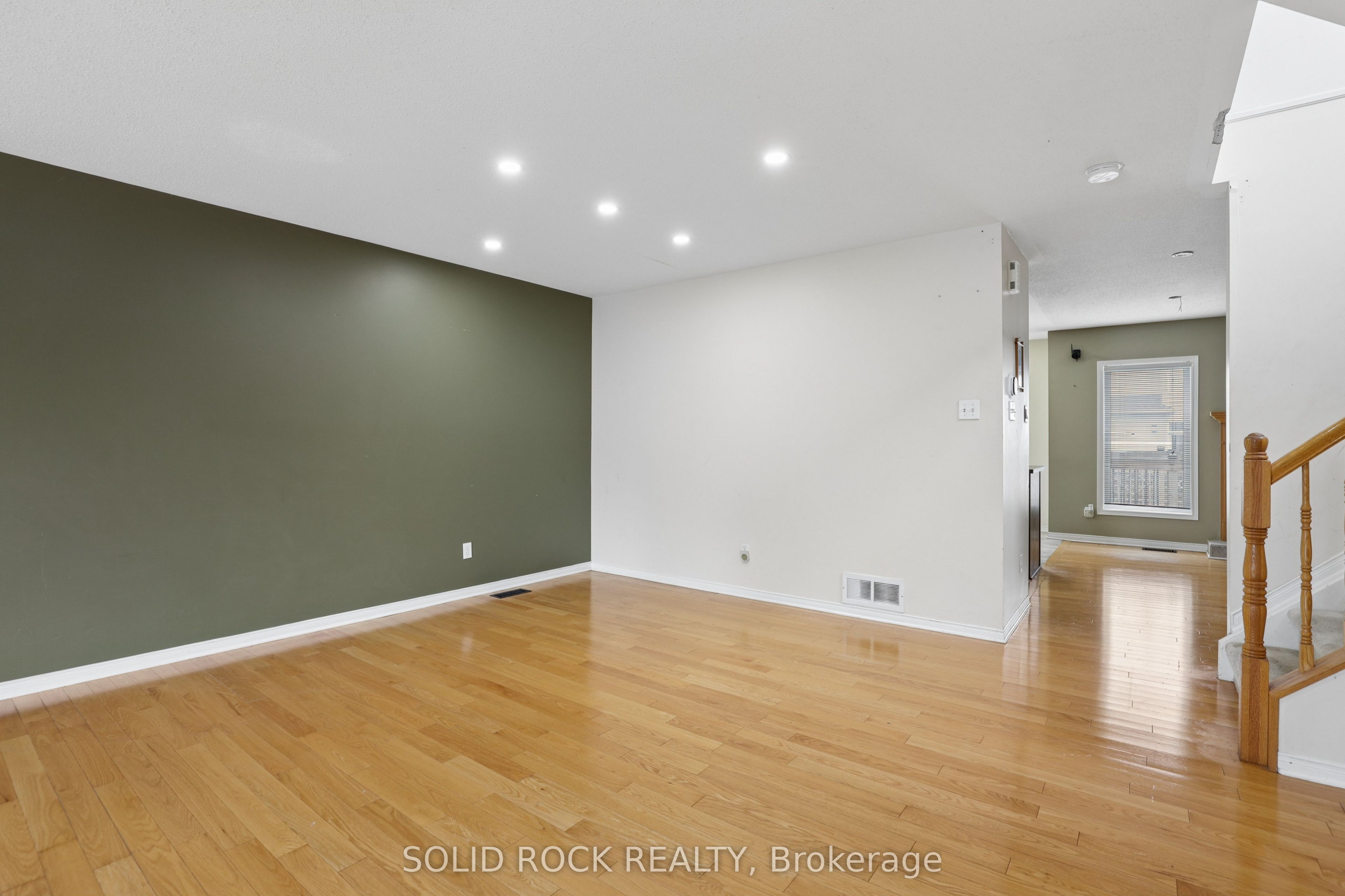 1176 Halton Terrace Property Photo 7
