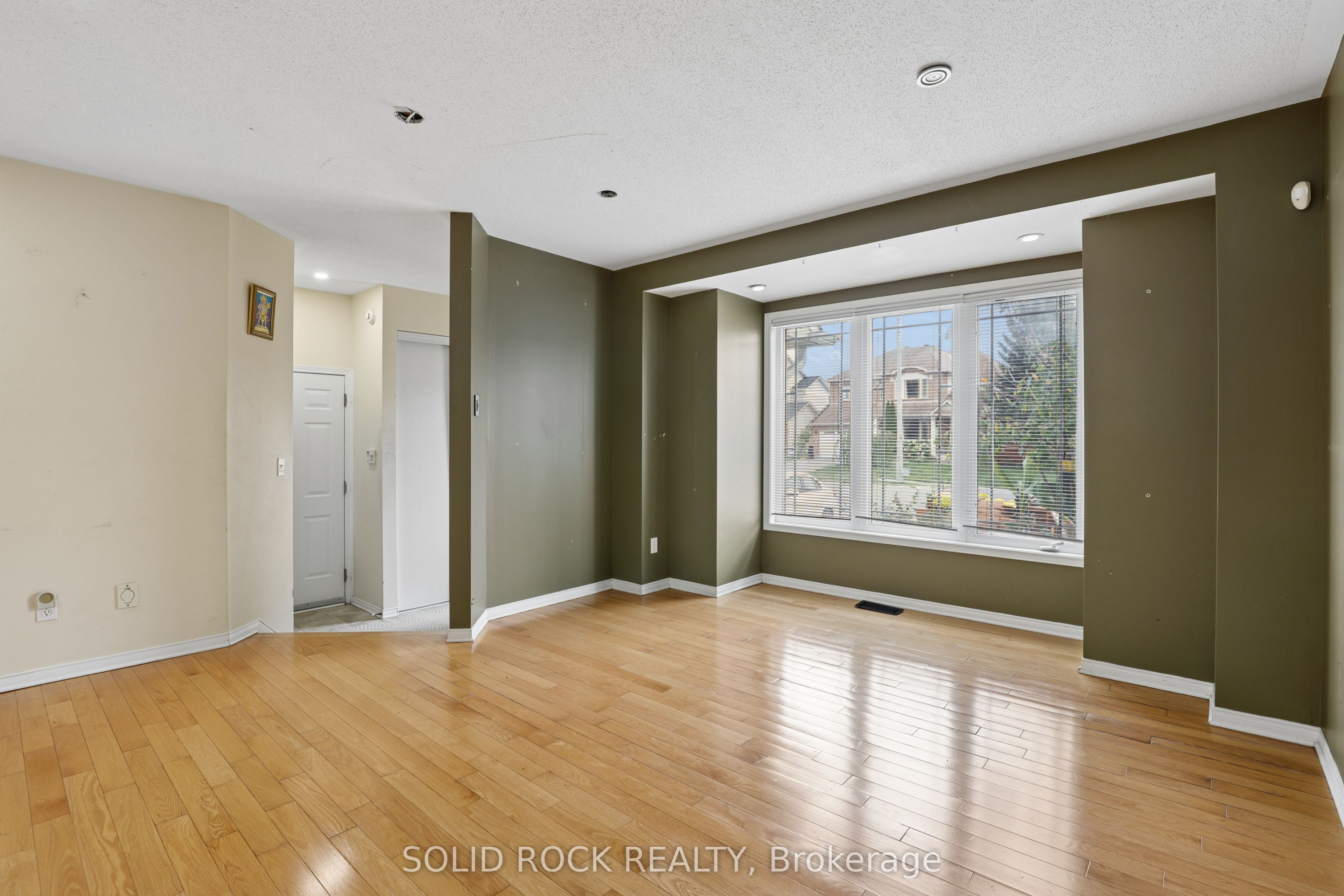 1176 Halton Terrace Property Photo 10