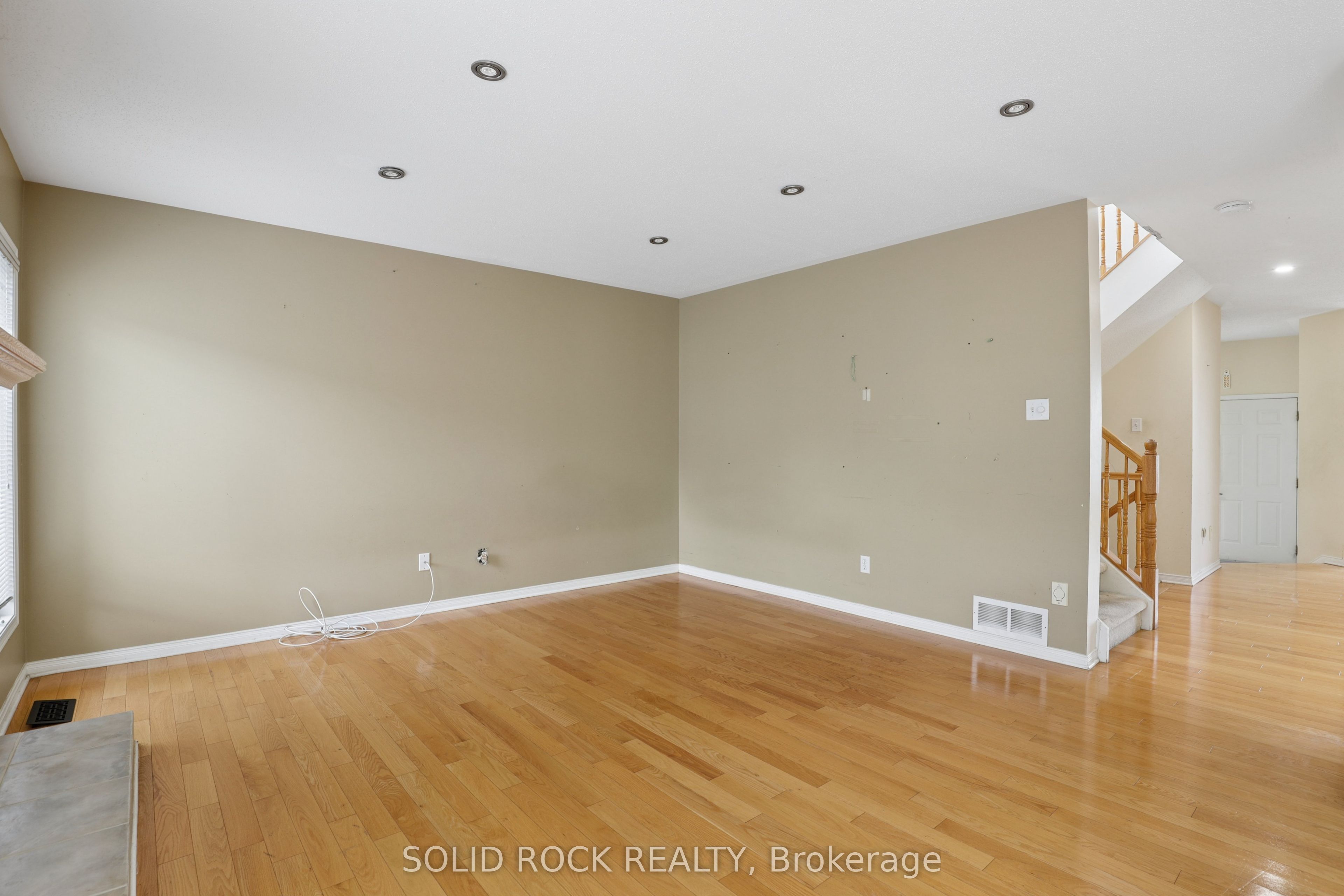1176 Halton Terrace Property Photo 13