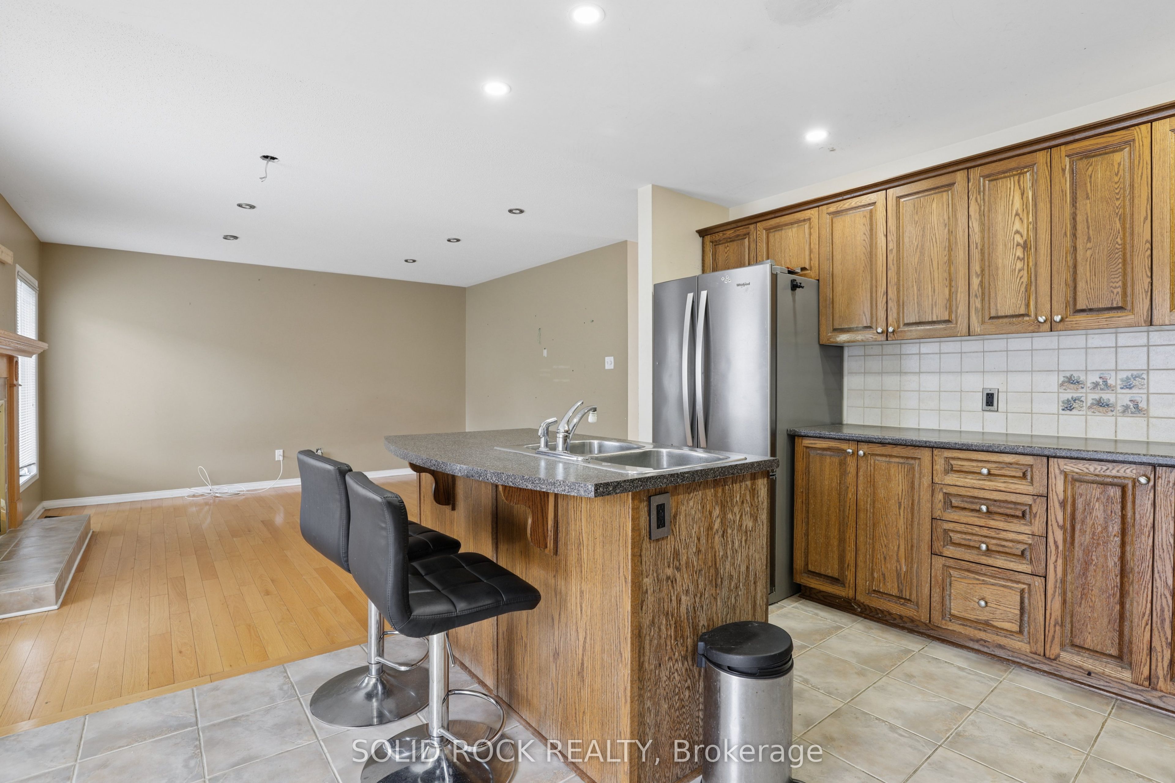1176 Halton Terrace Property Photo 19