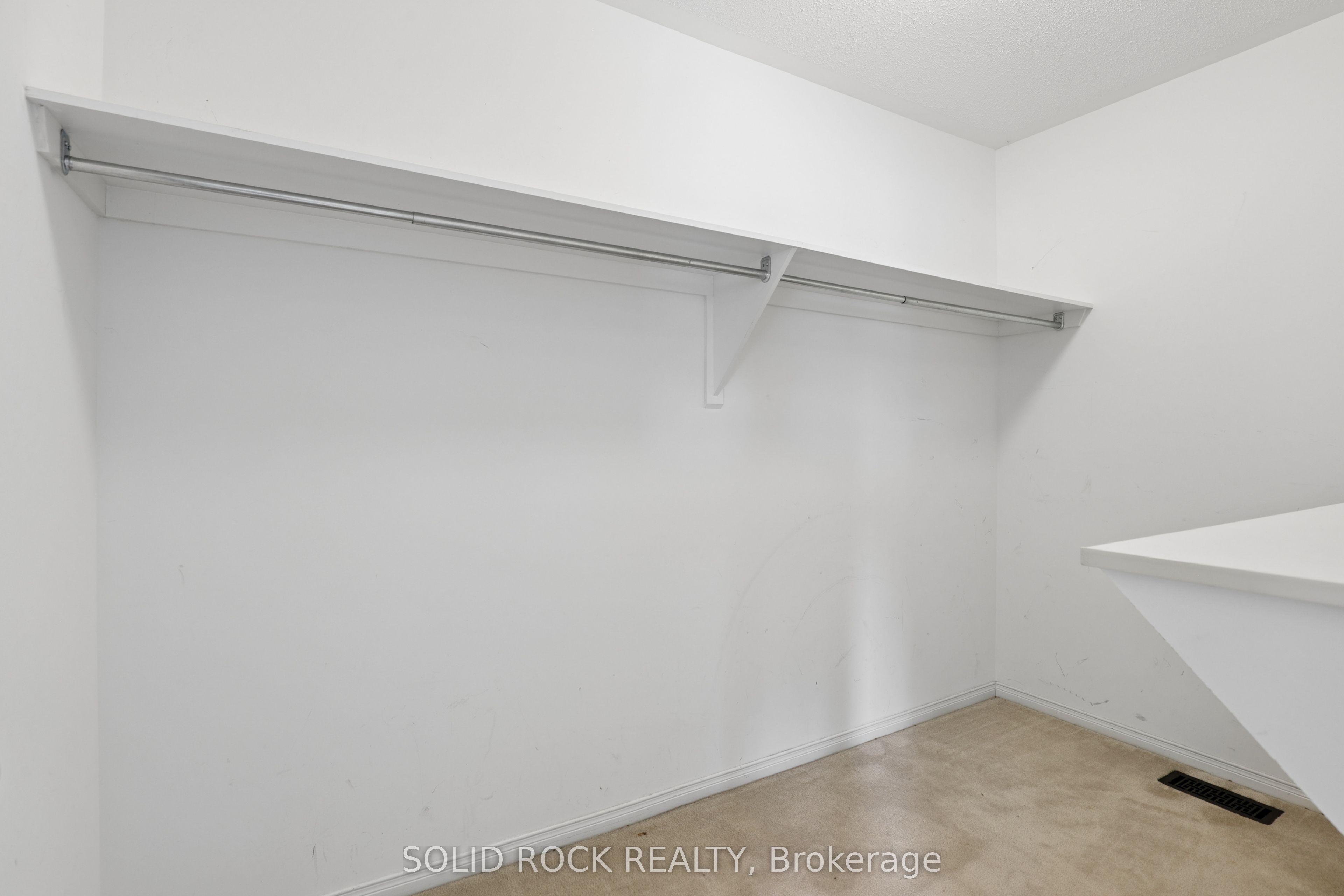 1176 Halton Terrace Property Photo 24