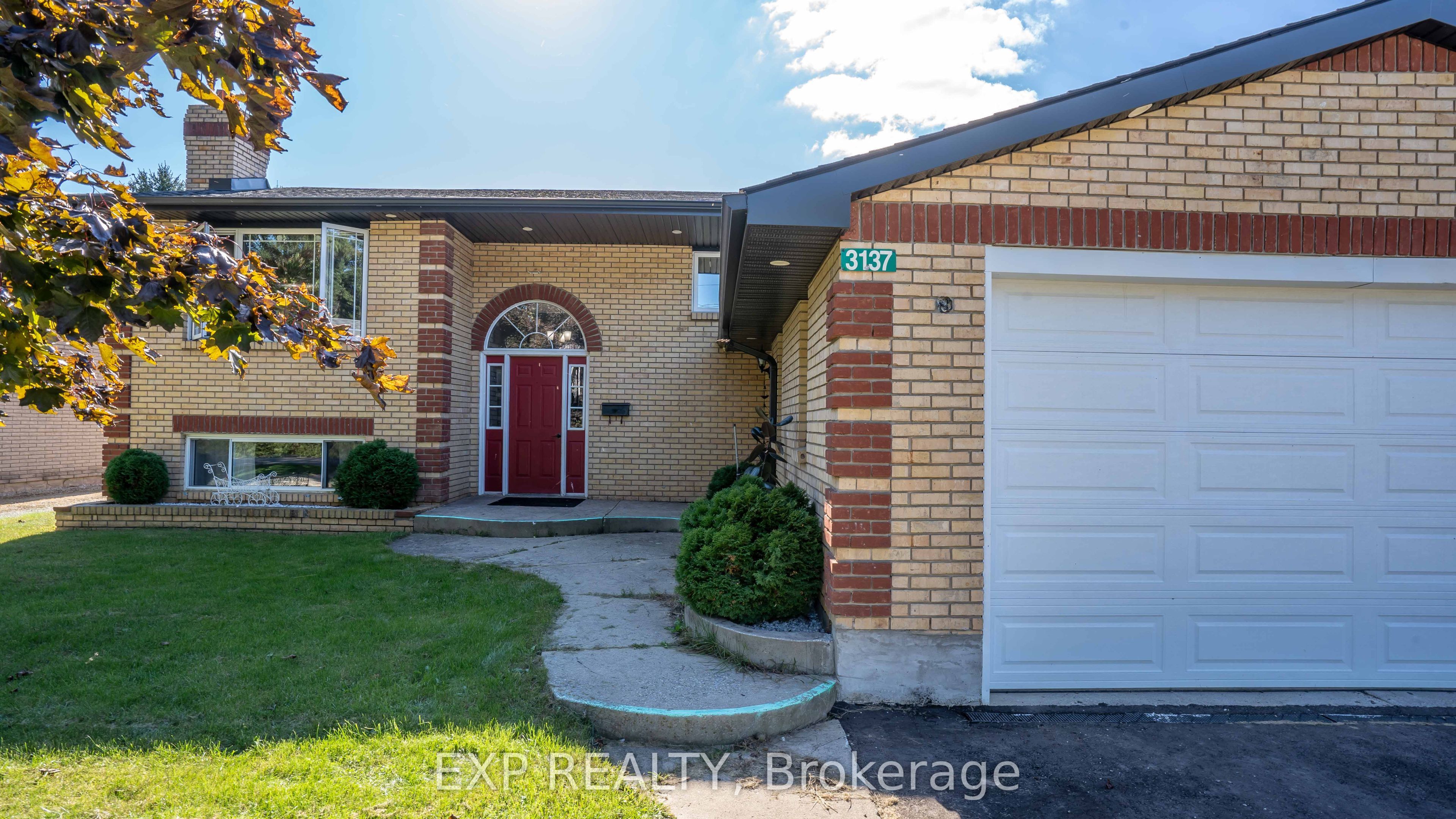 3137 River Street Property Photo 1