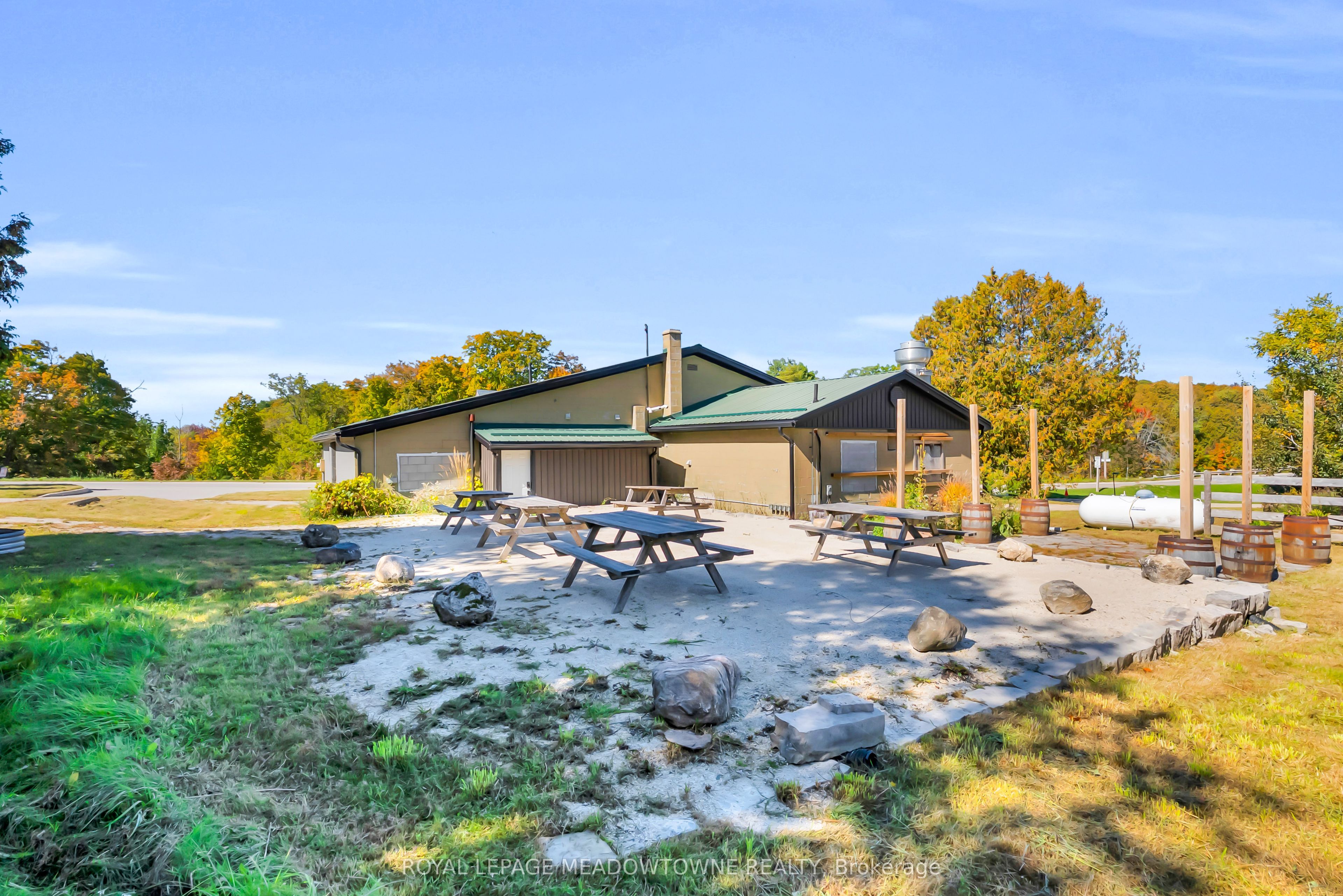 194355 Grey 13 Road Property Photo 45