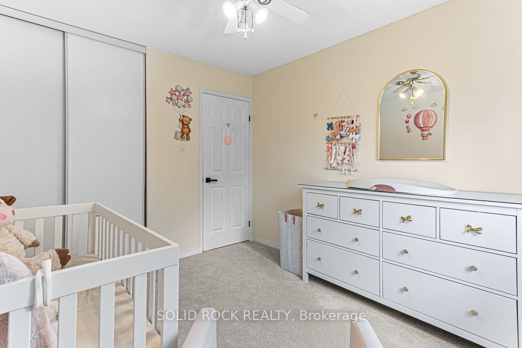 49 Longshire Circle Property Photo 24