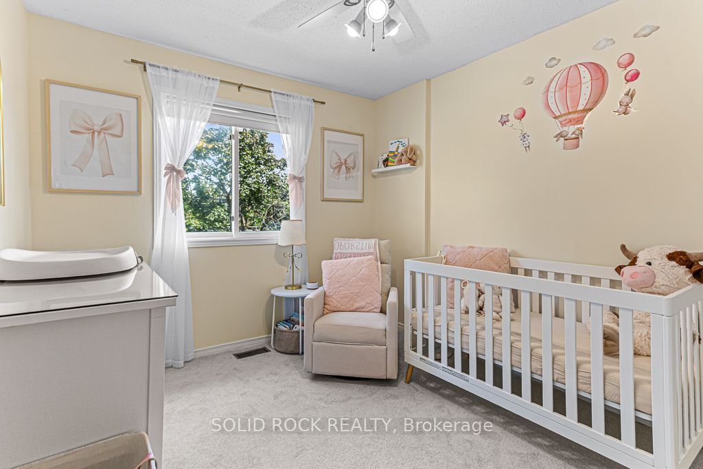 49 Longshire Circle Property Photo 25