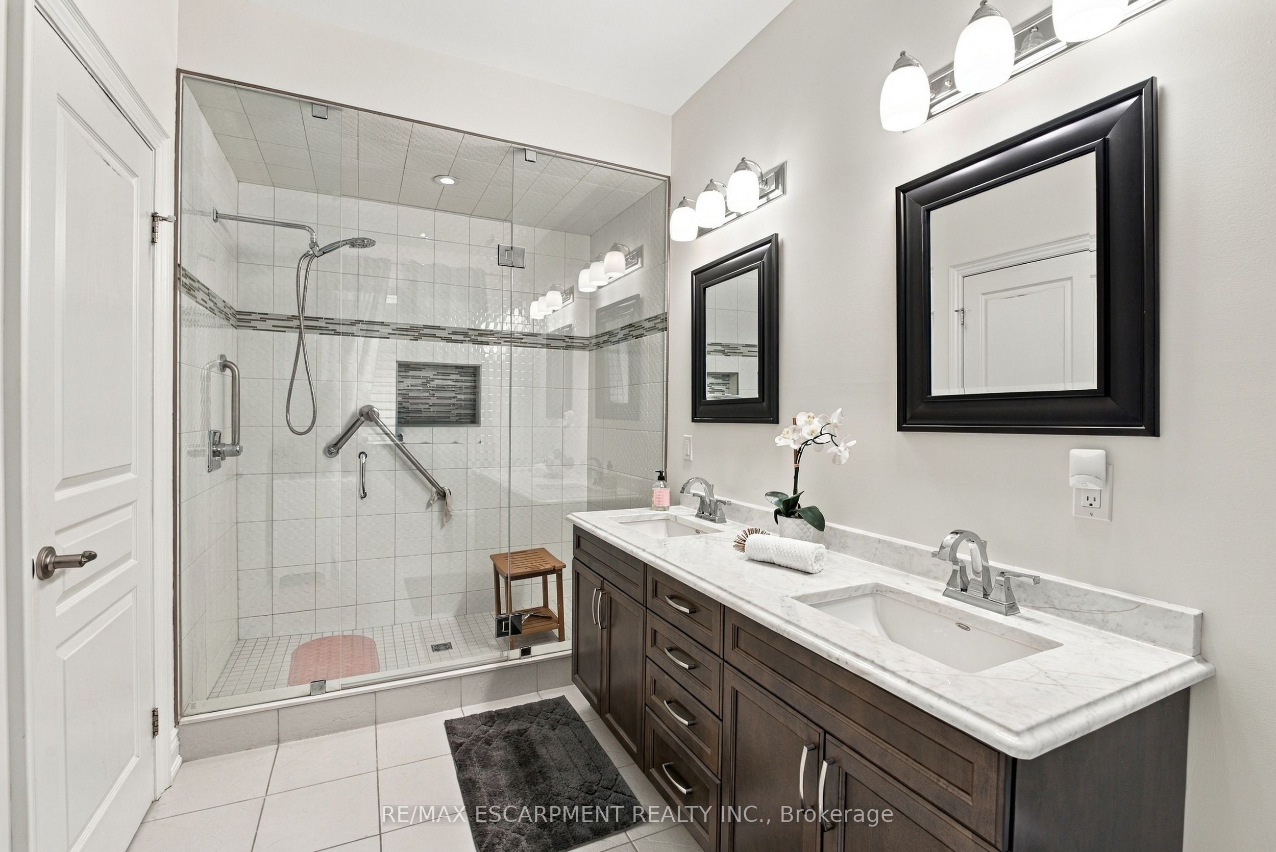19 Brookside Terrace Property Photo 22