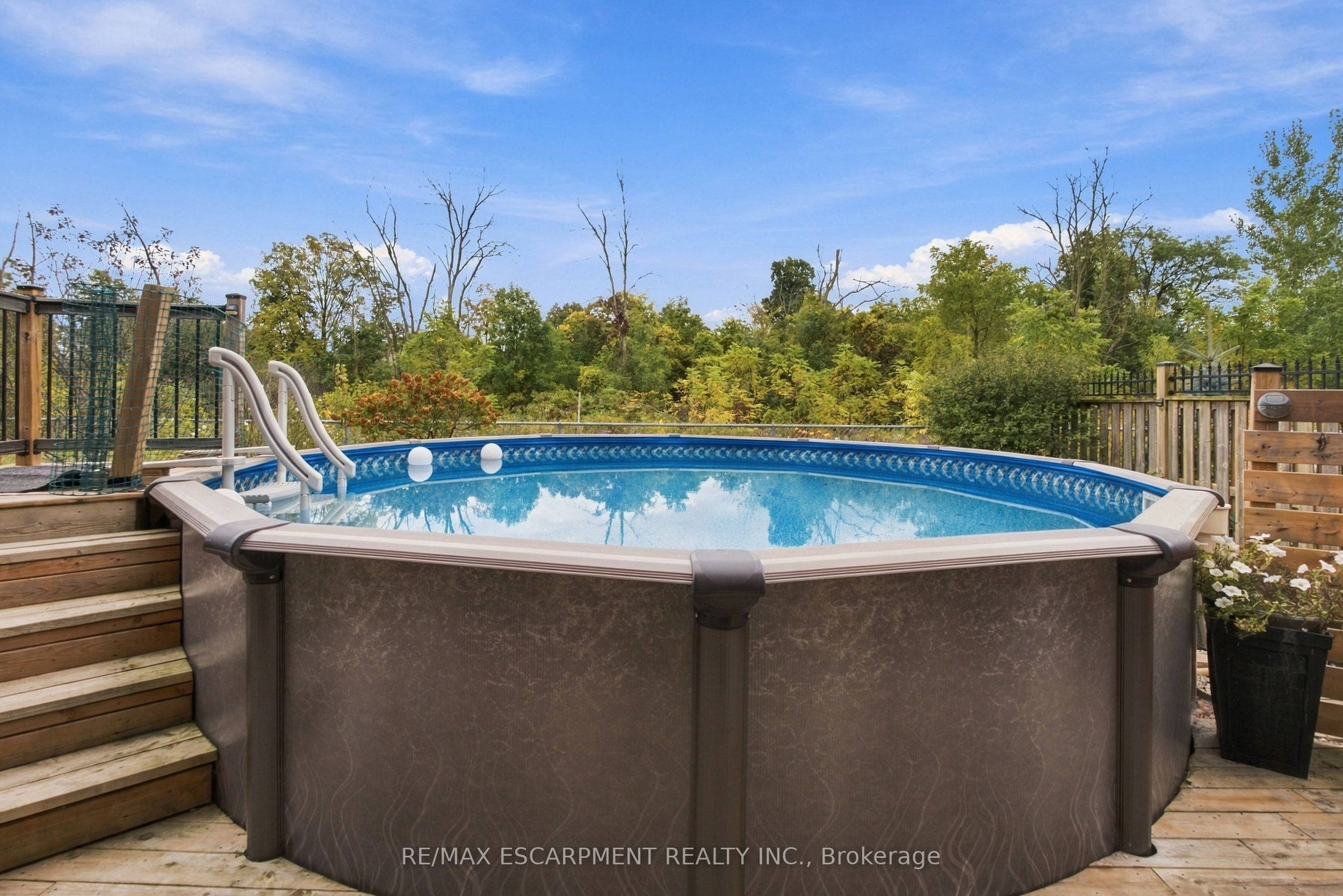 19 Brookside Terrace Property Photo 45