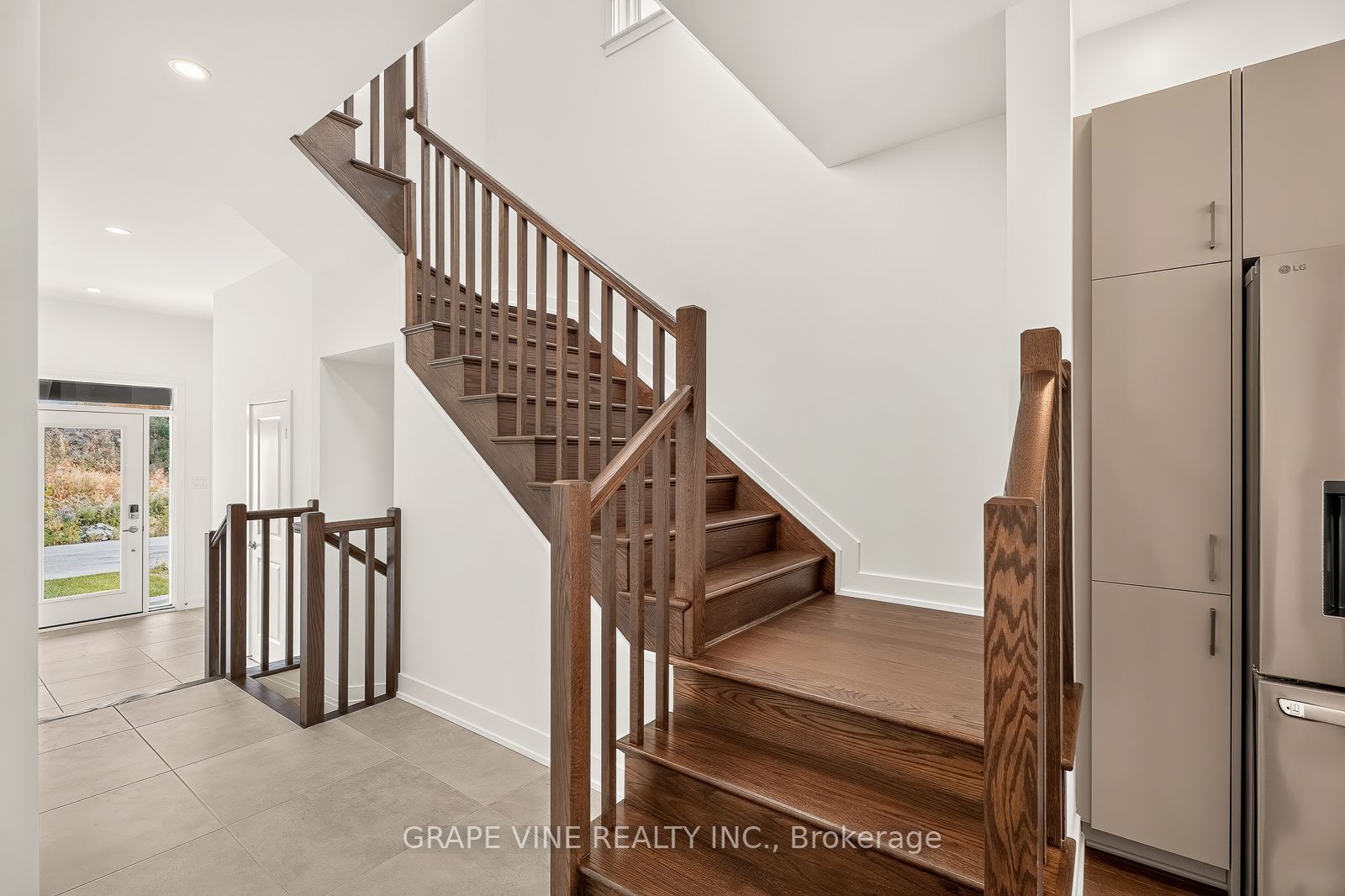 595 Arbia Ridge Property Photo 19