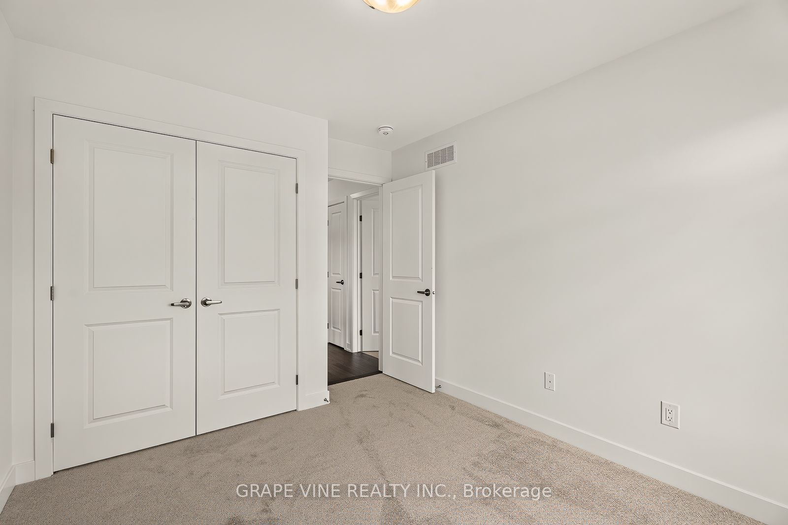 595 Arbia Ridge Property Photo 31