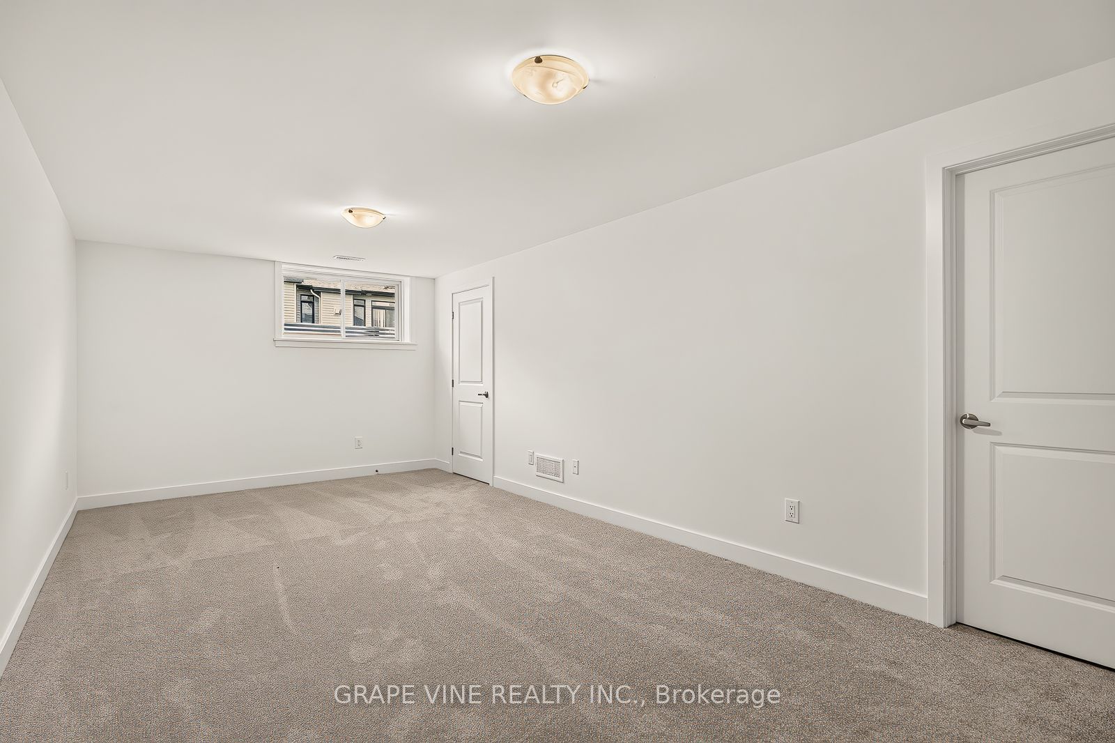 595 Arbia Ridge Property Photo 34