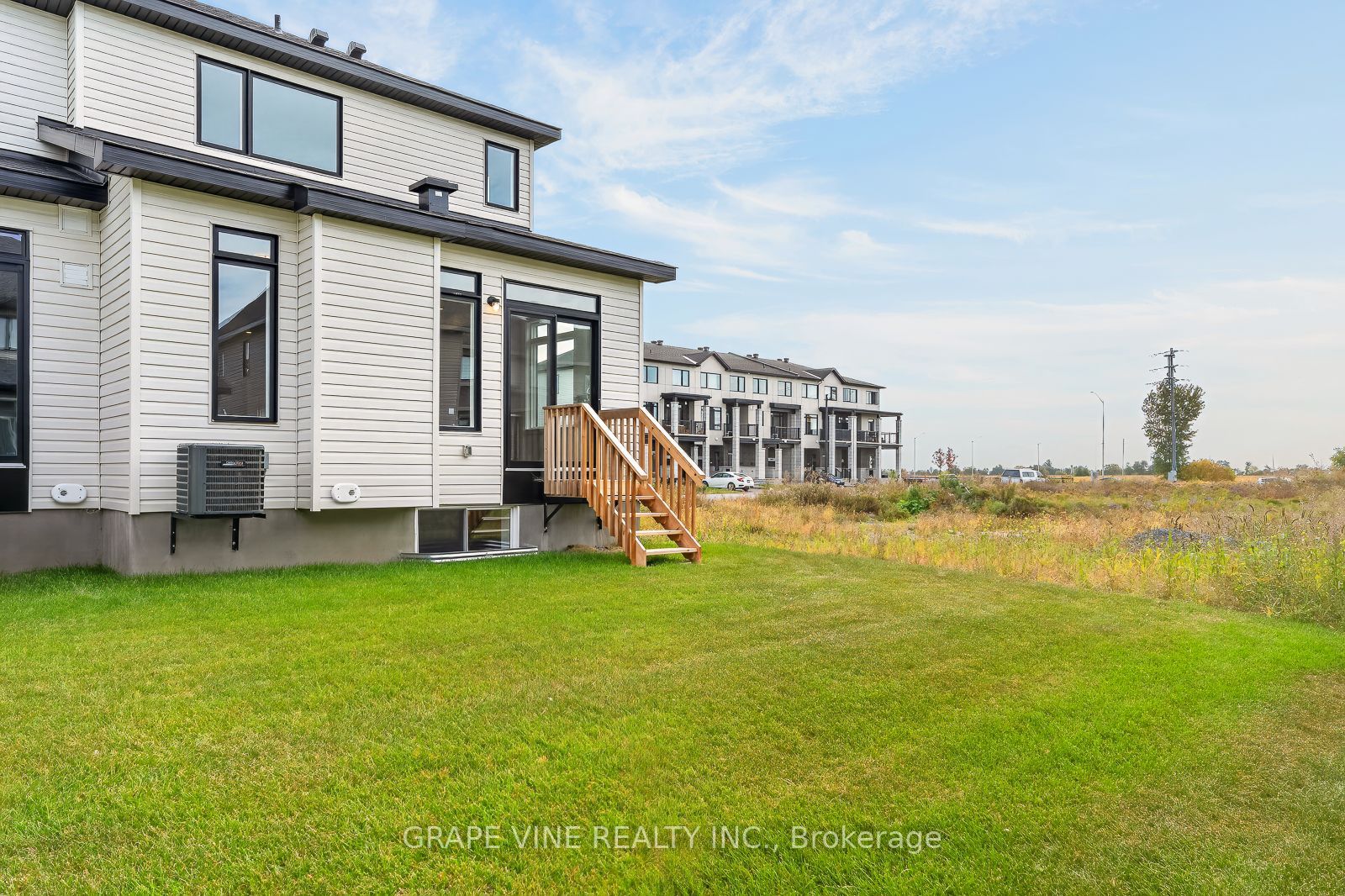 595 Arbia Ridge Property Photo 38
