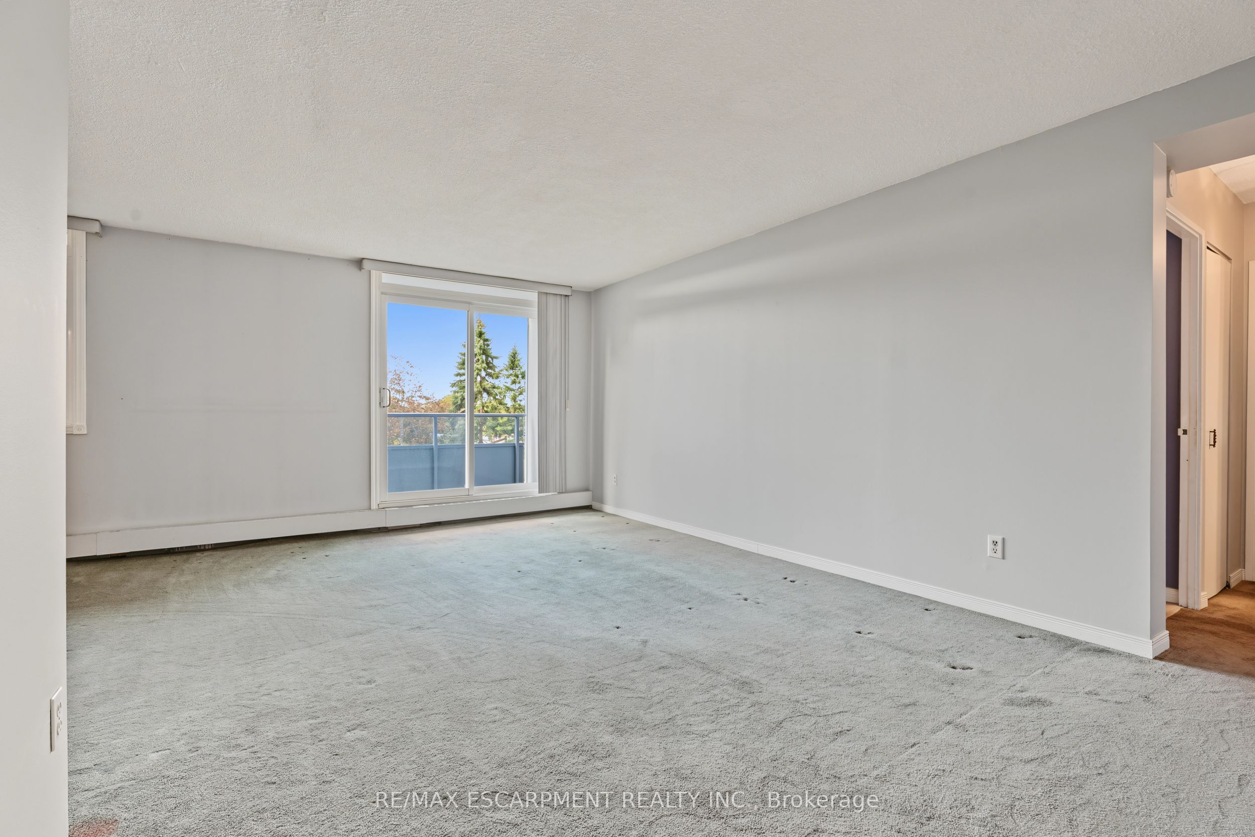 640 West Street 504 Property Photo 10