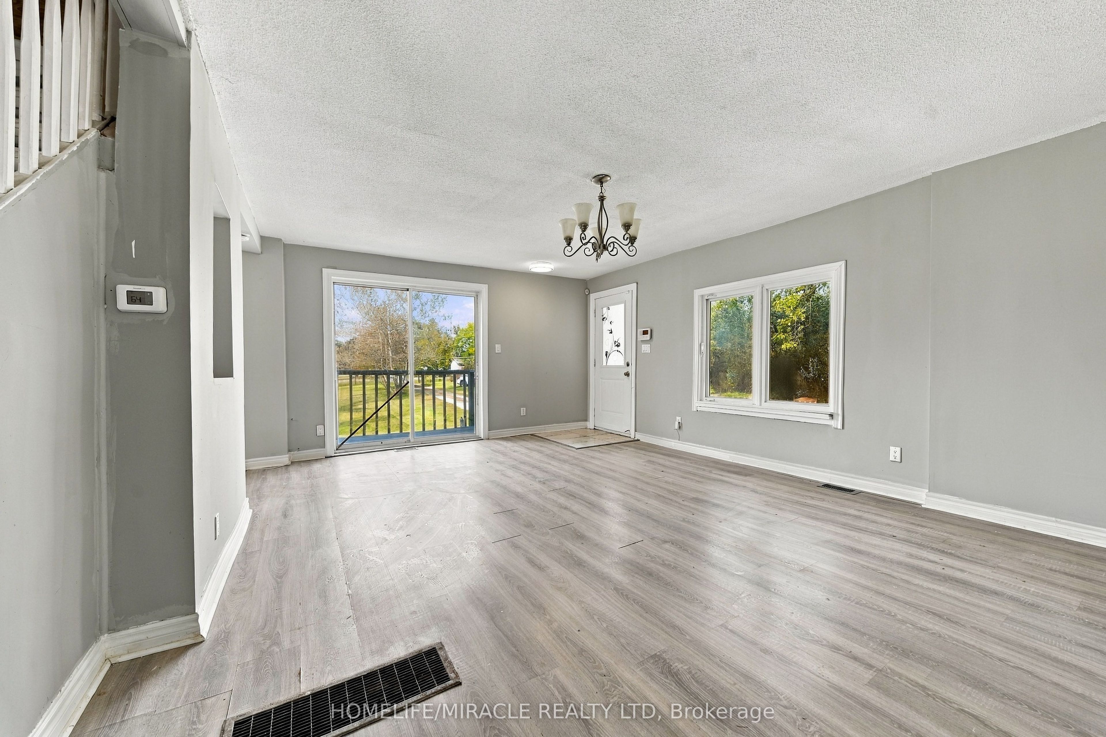 2019 Hamilton Road Property Photo 12