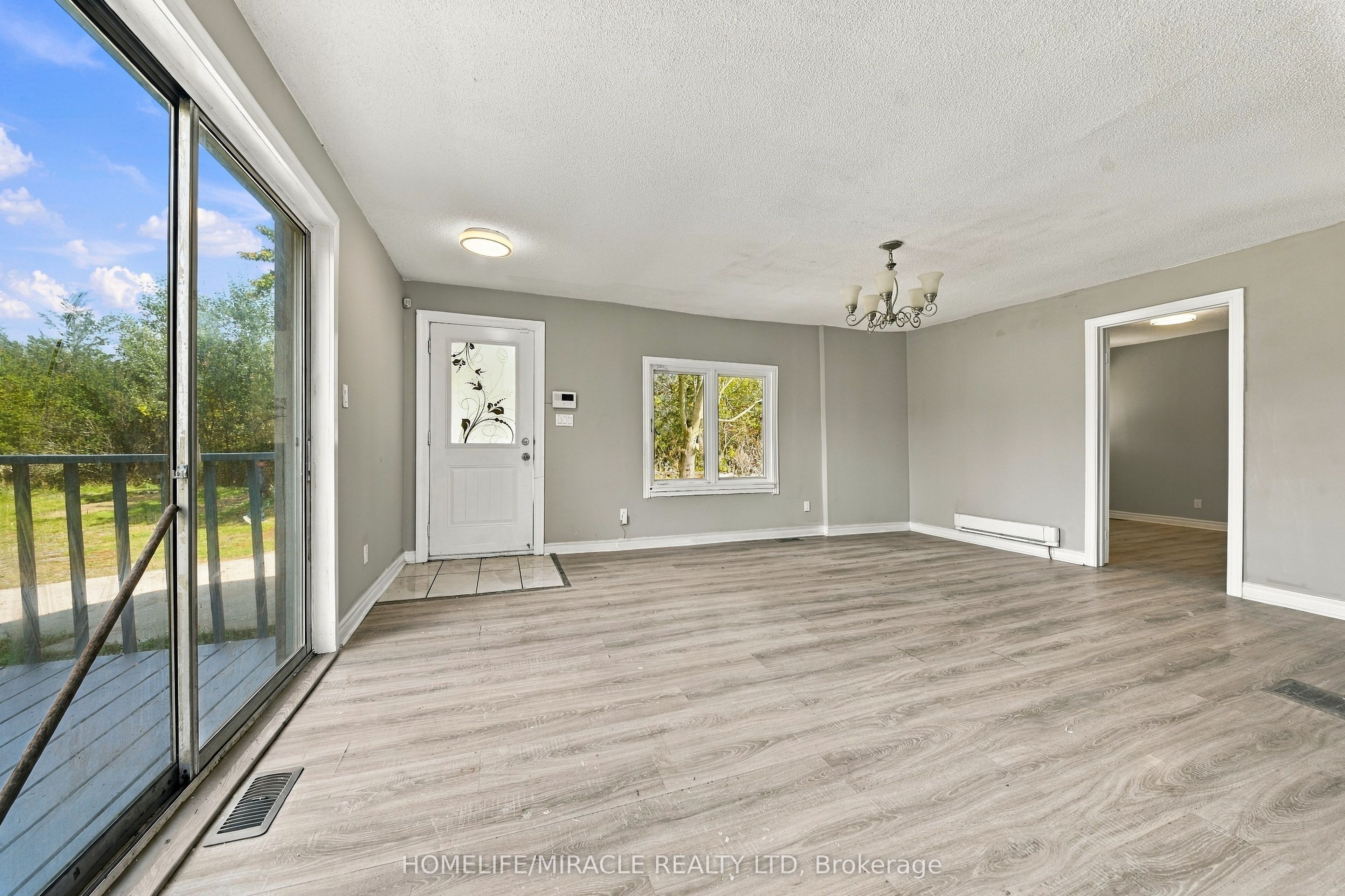 2019 Hamilton Road Property Photo 13