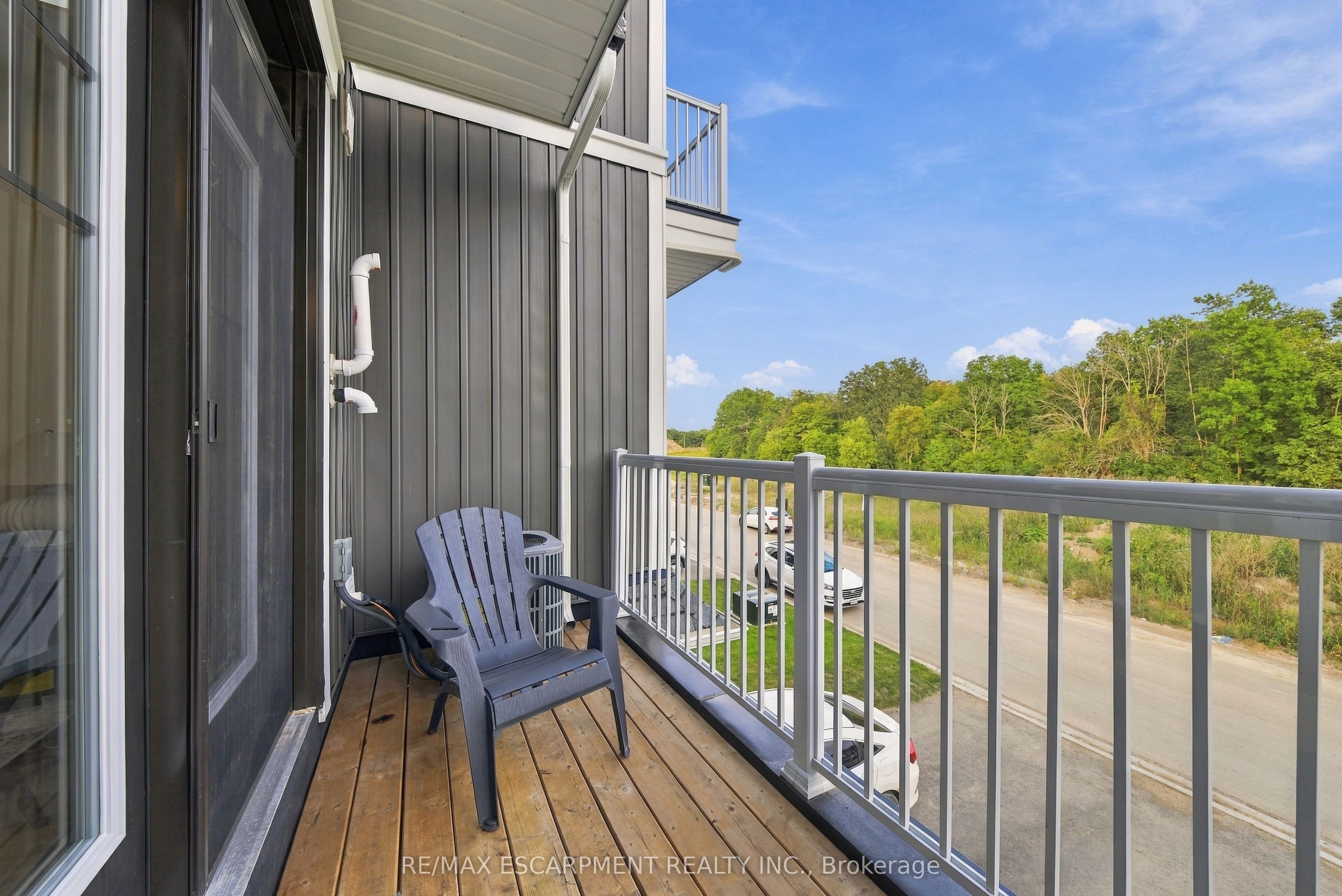 42 Brixton Road Property Photo 20