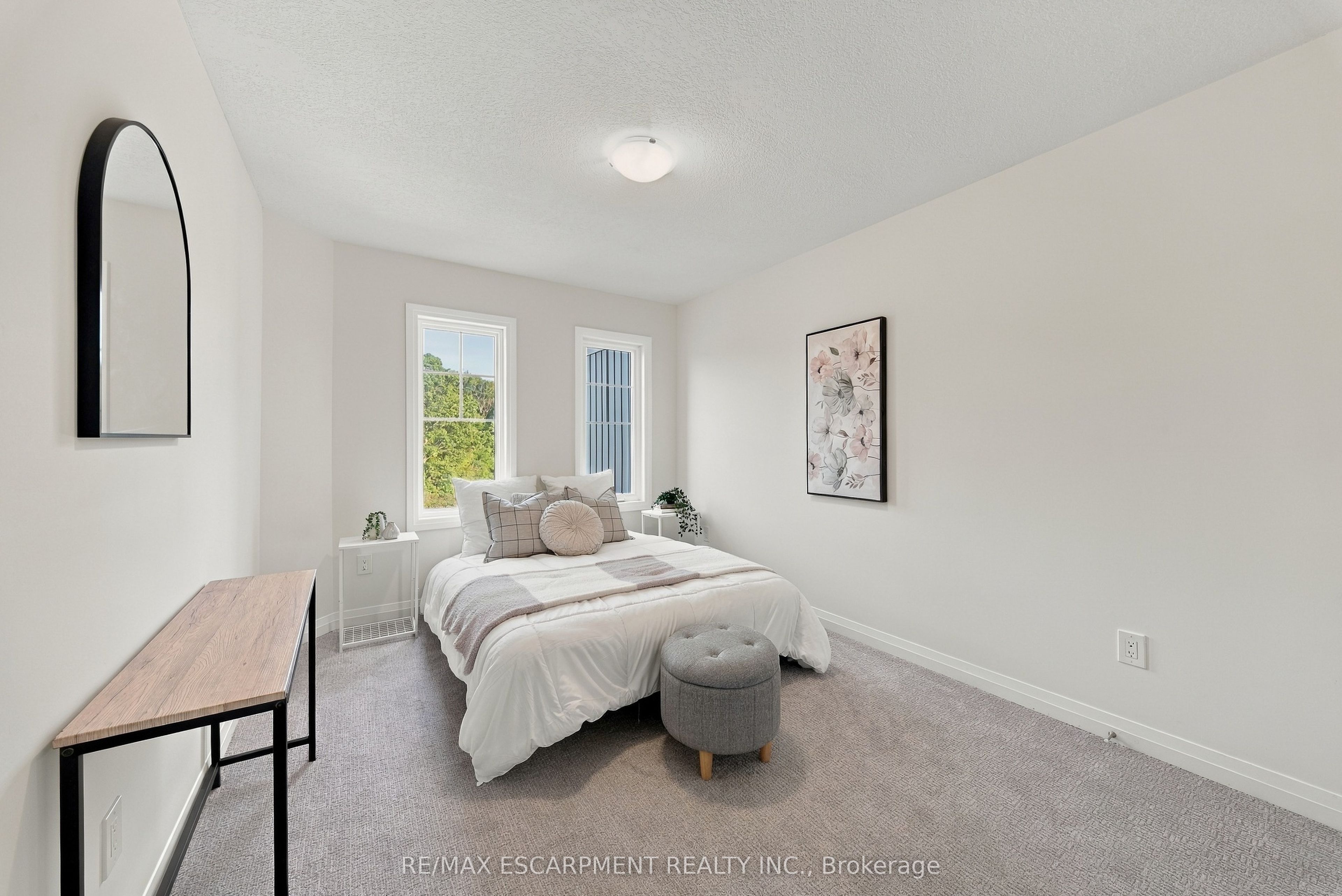 42 Brixton Road Property Photo 40