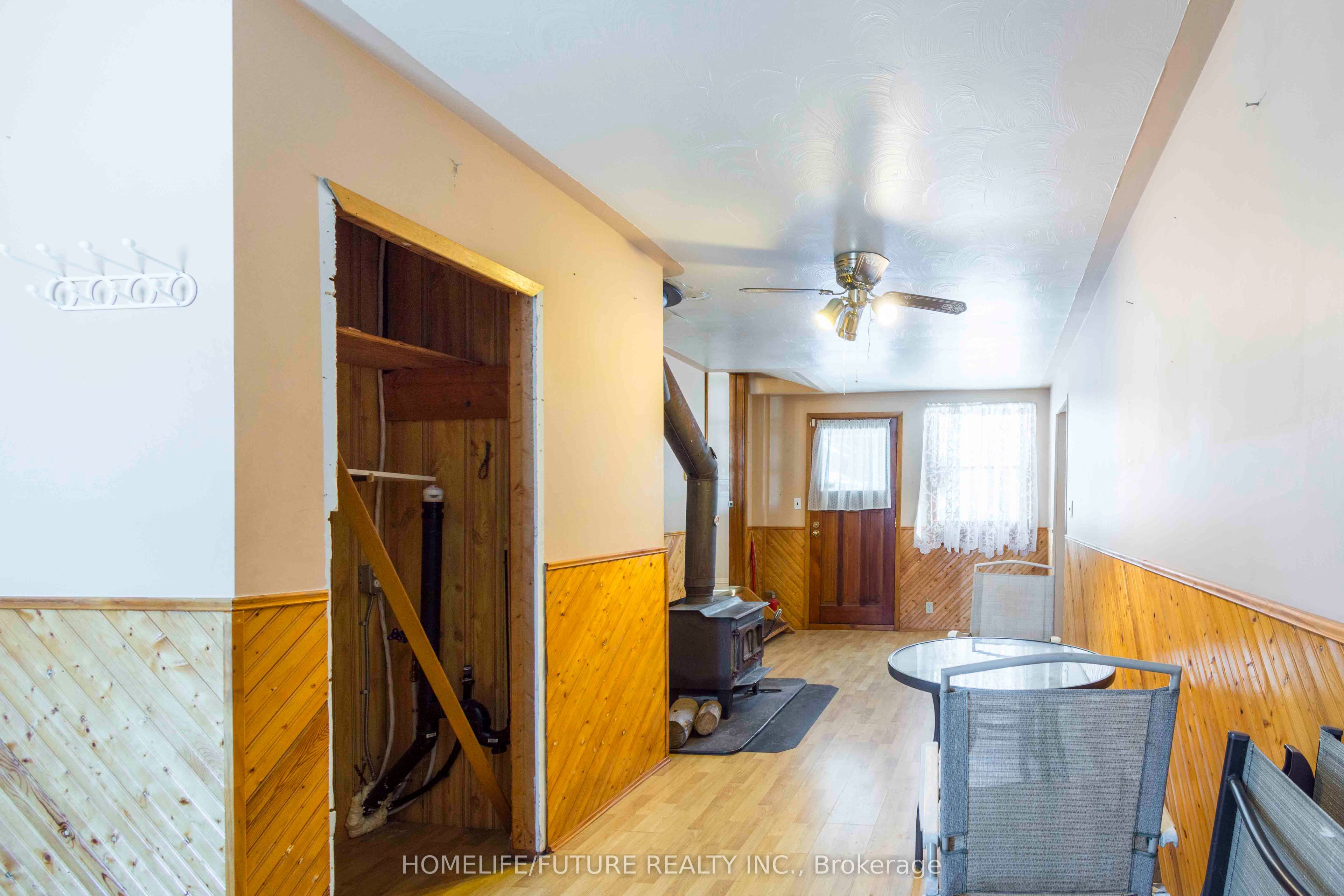85 Peterson Street Property Photo 12
