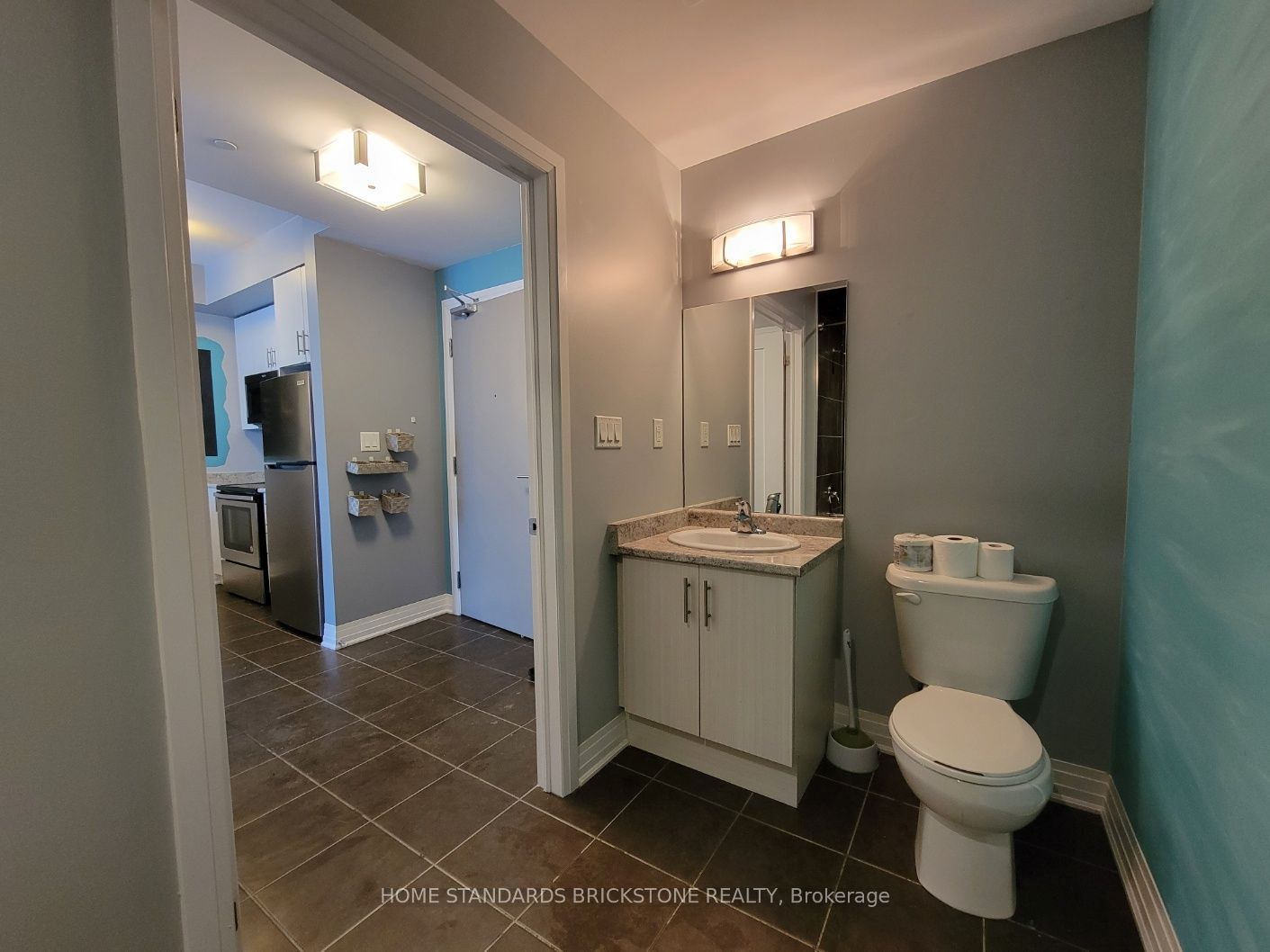 10 Concord Place 323 Property Photo 15
