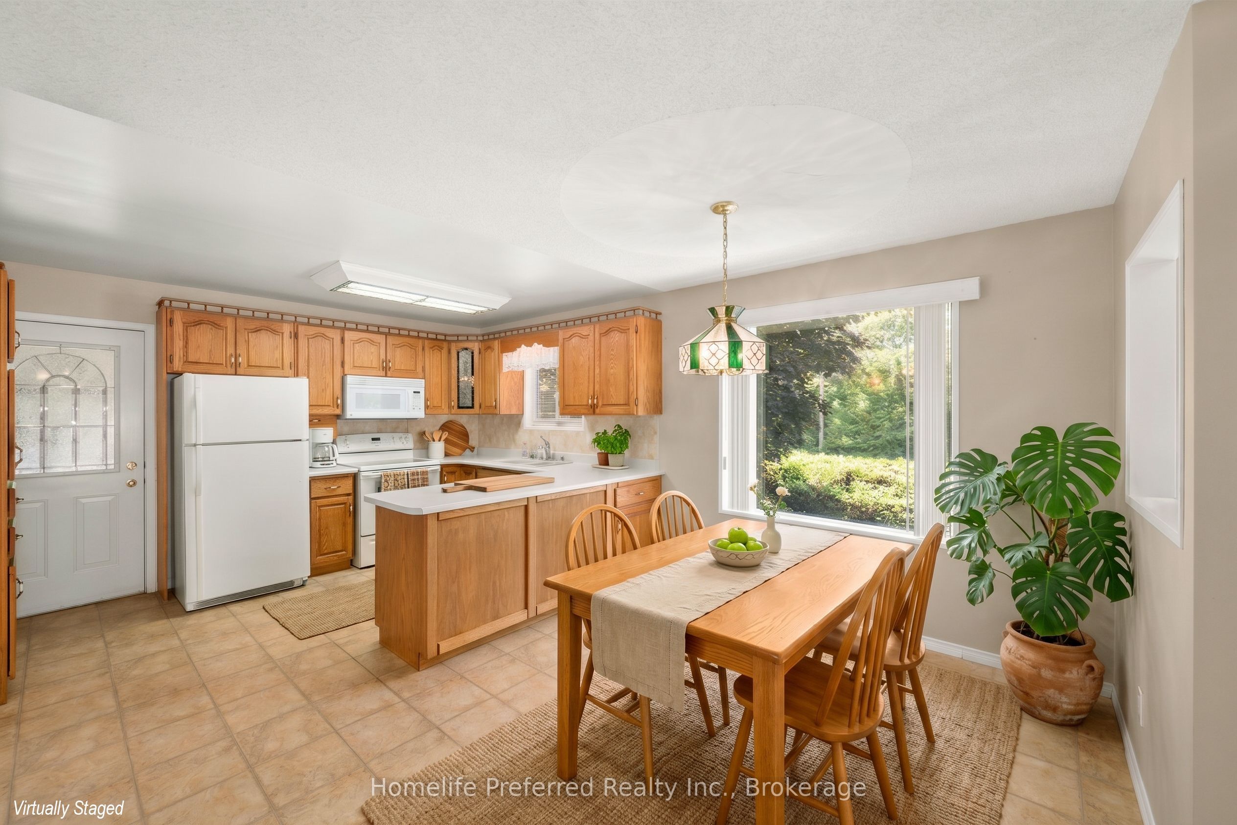 469 Skene Road Property Photo 5