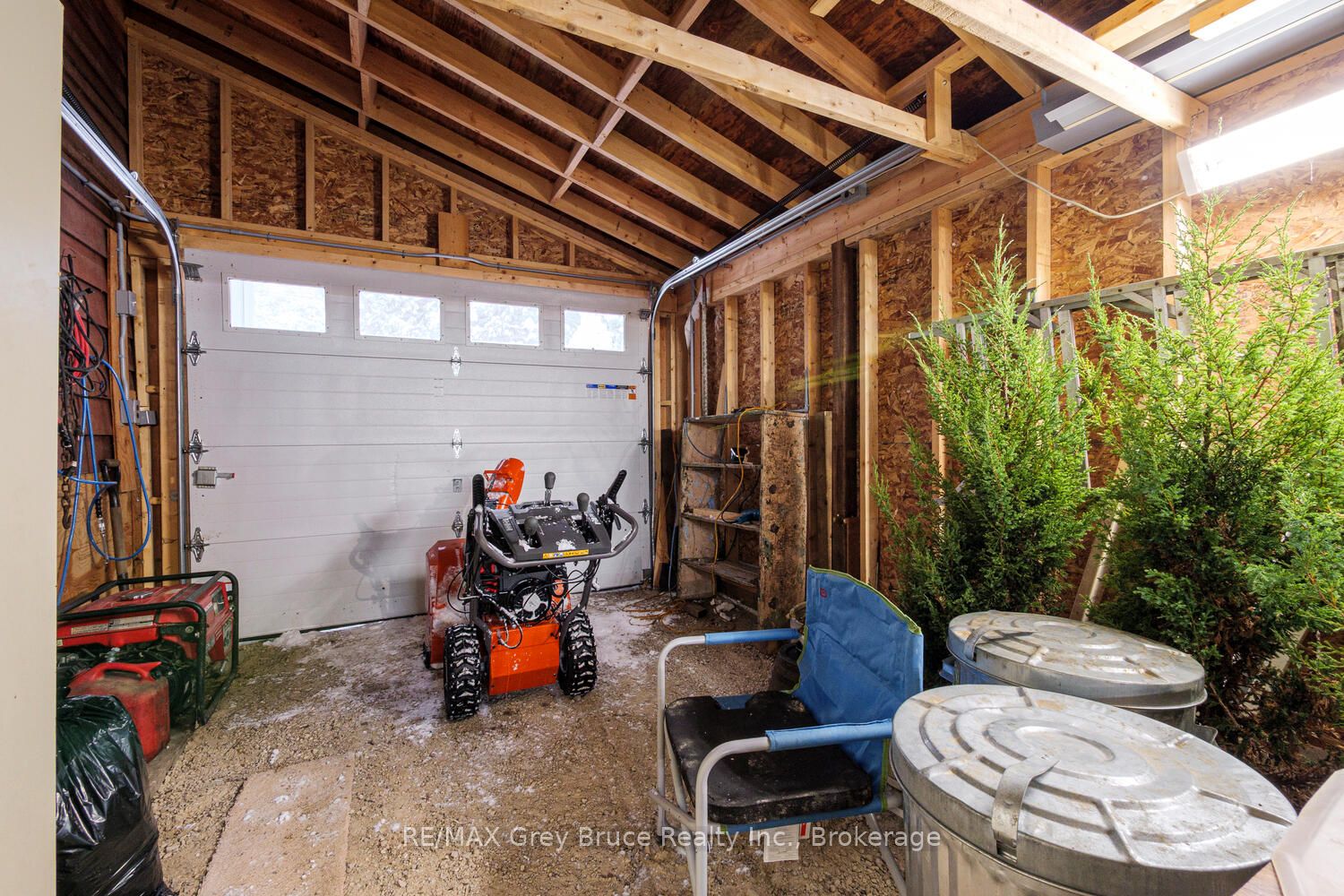 496 Berford Lake Road Property Photo 15