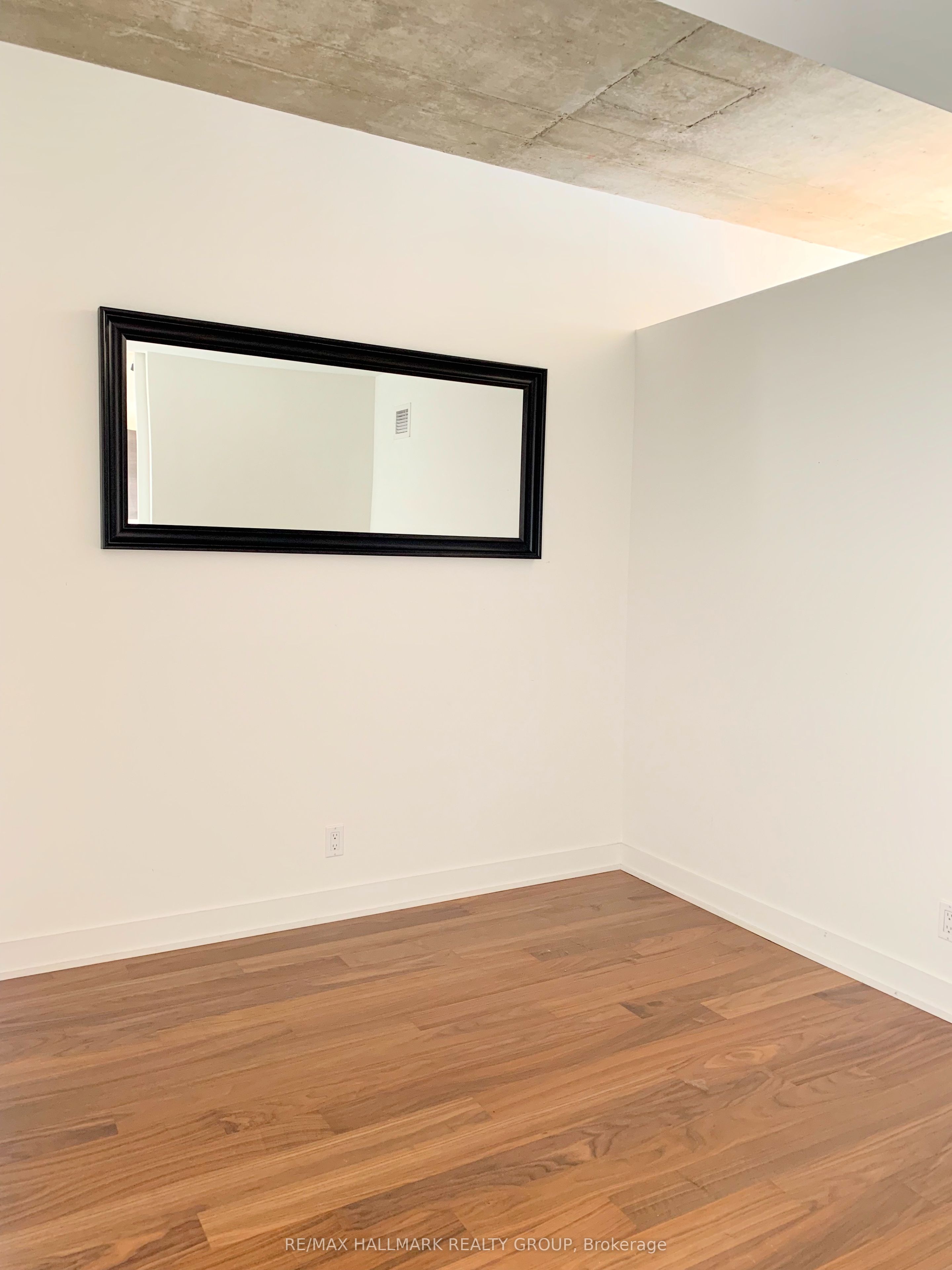 354 Gladstone Avenue 704 Property Photo 7