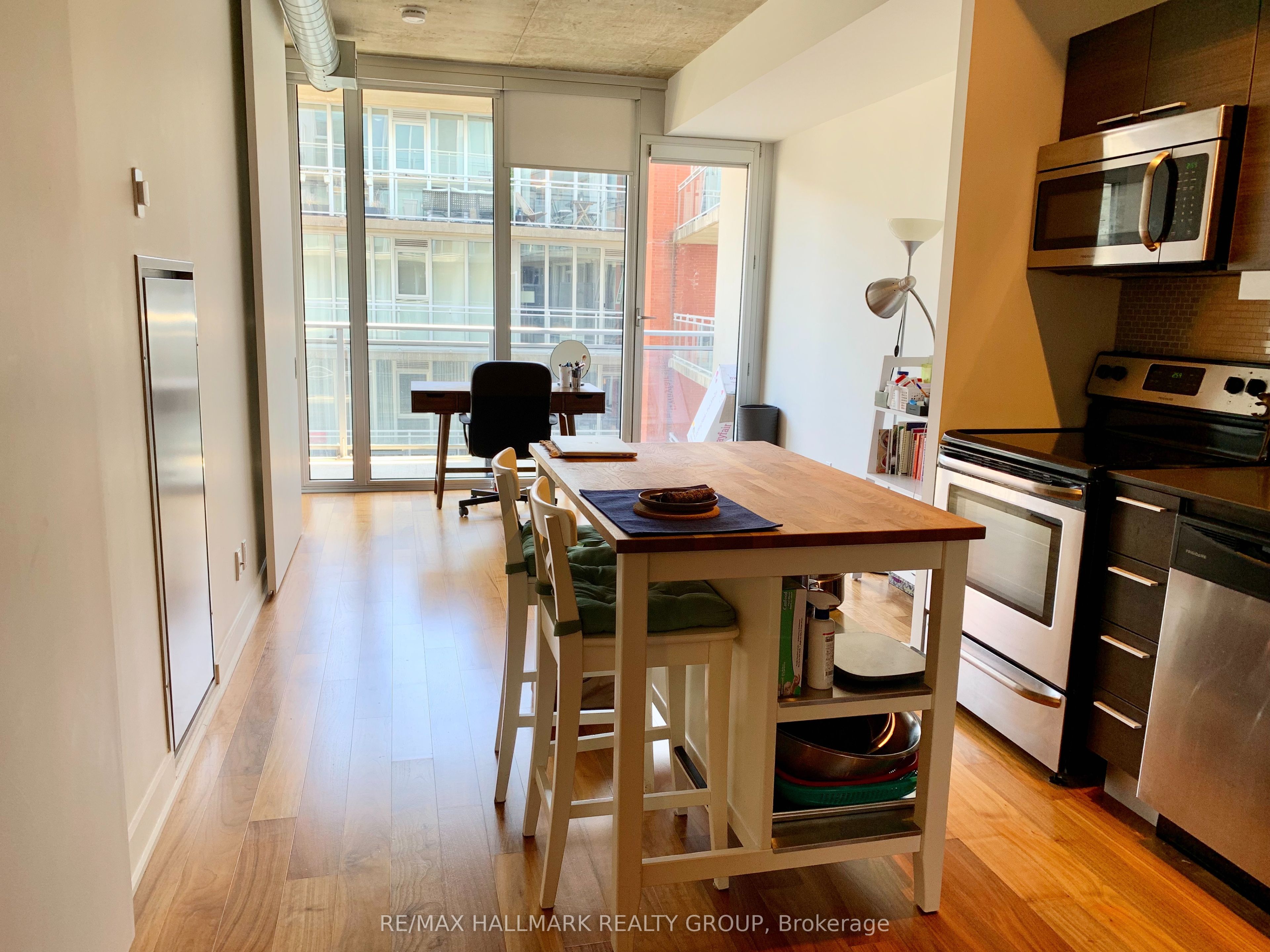 354 Gladstone Avenue 704 Property Photo 15