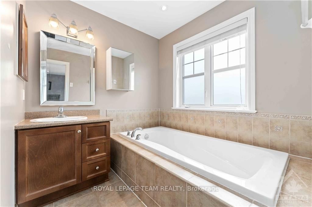 112 Furness Way Property Photo 21