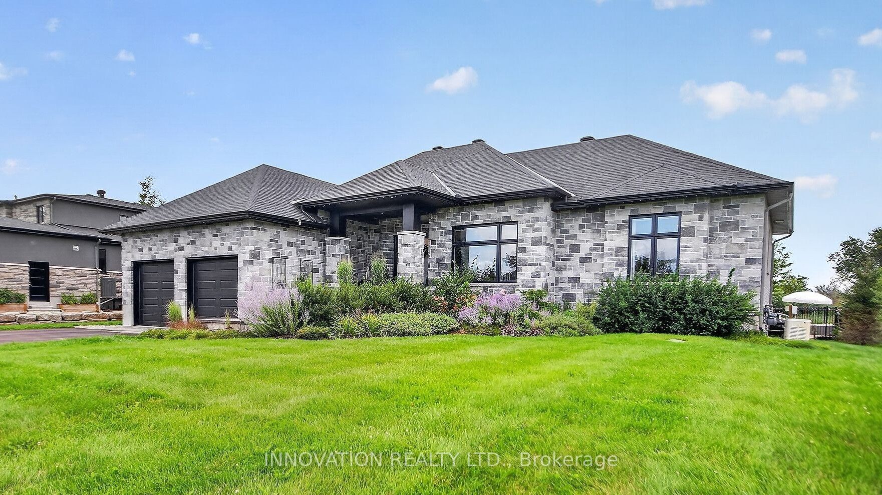 1810 Cedarlakes Way Property Photo 2