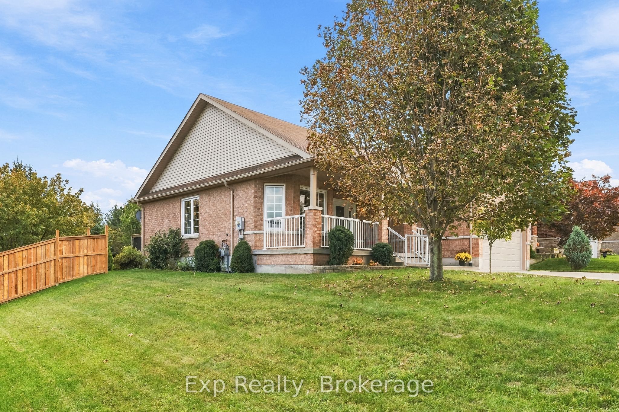 1266 Ashland Drive Property Photo 3