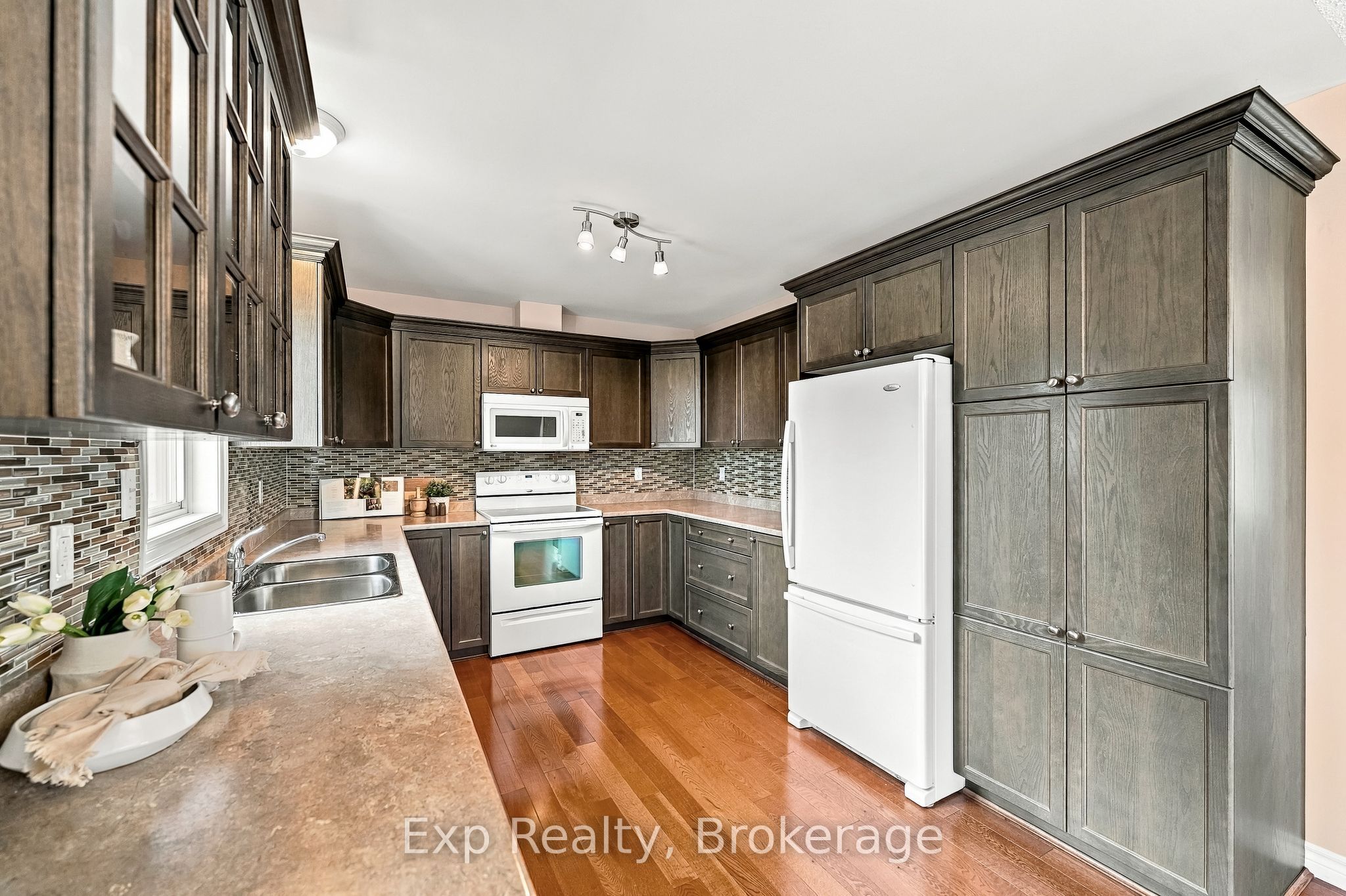 1266 Ashland Drive Property Photo 21