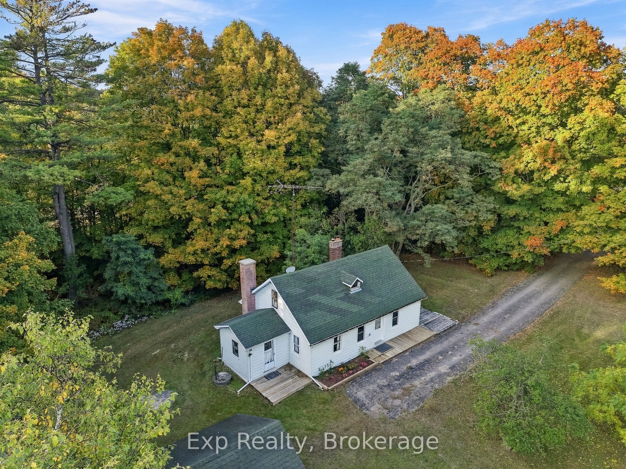 478 Trottman Road Property Photo 5
