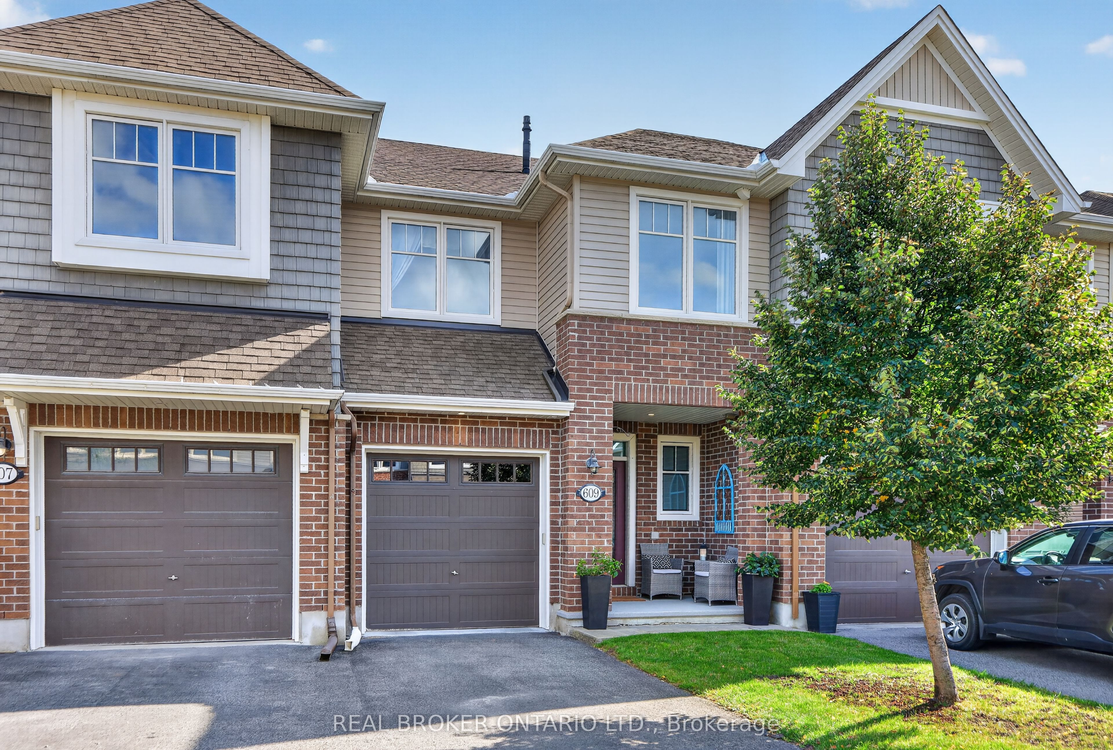 609 Egret Way Property Photo 1
