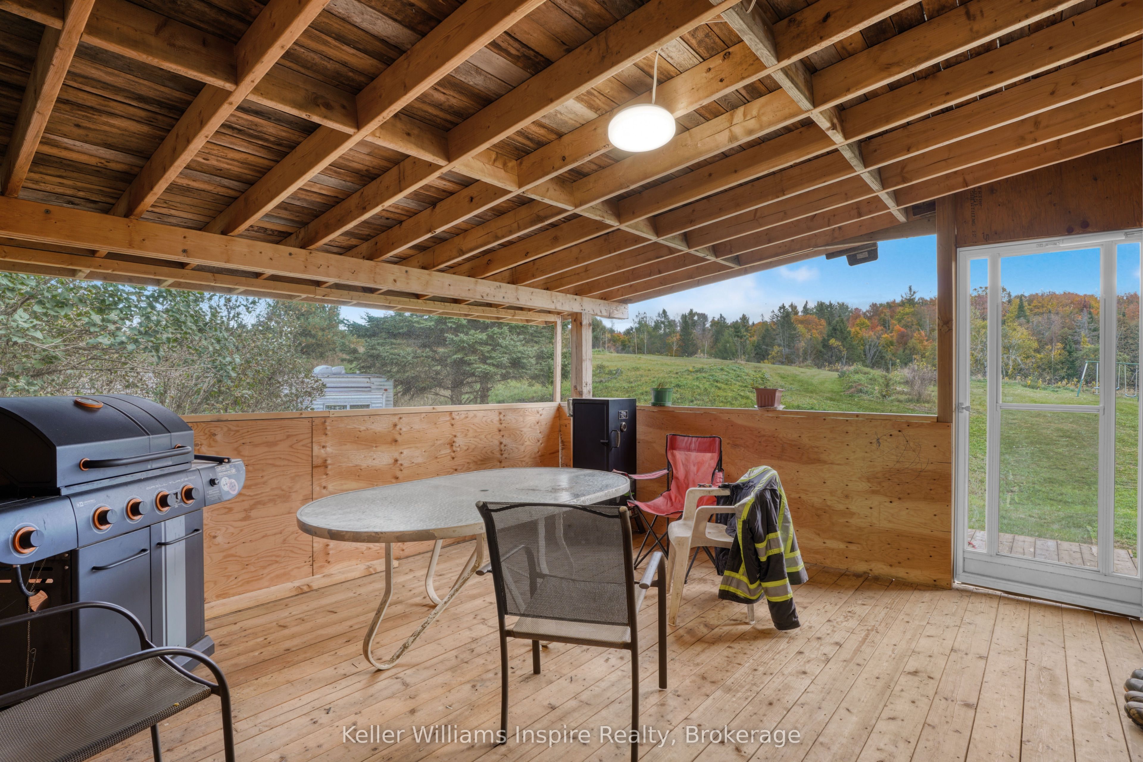 7437 A Hwy 620 Property Photo 5