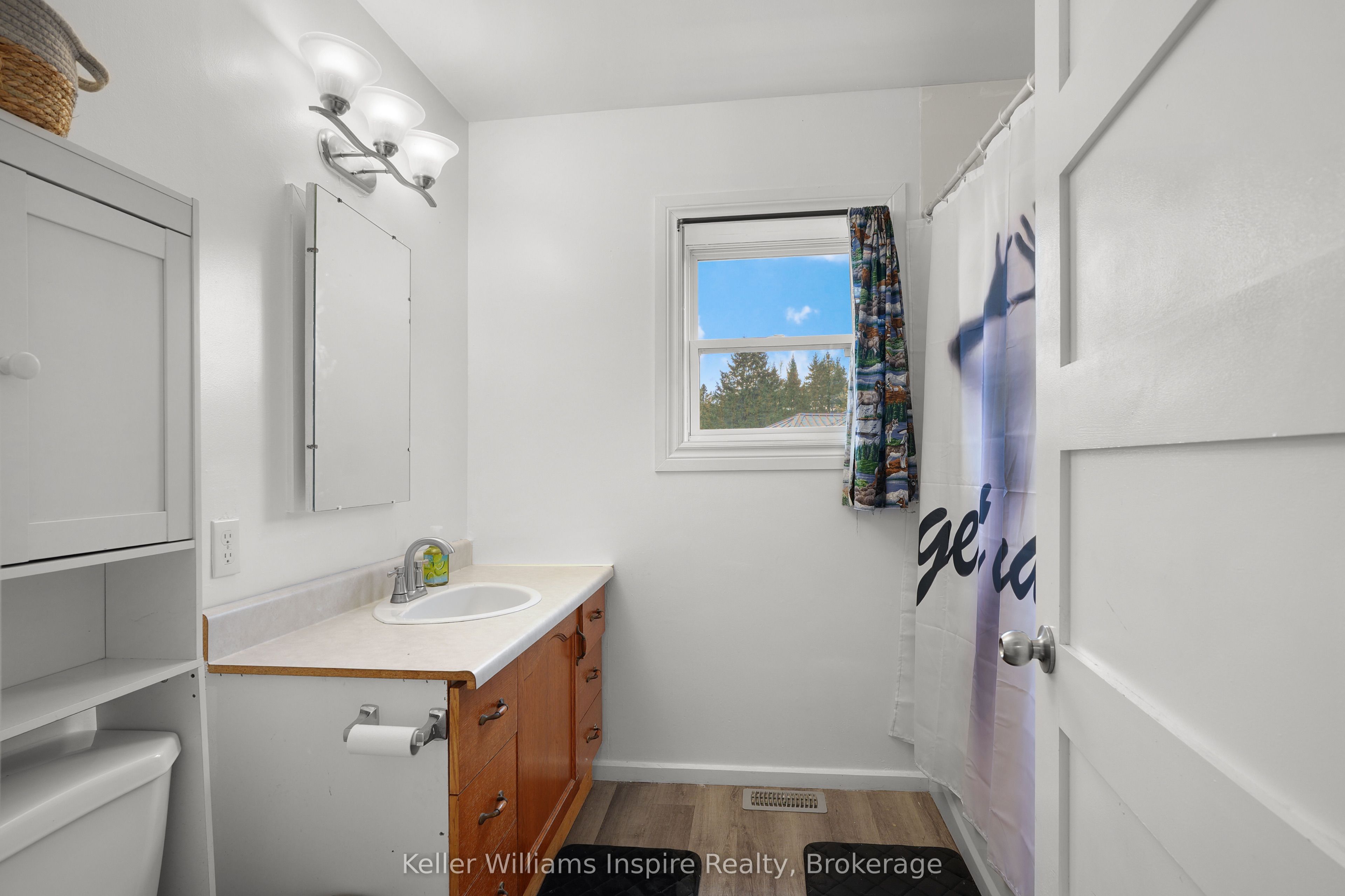 7437 A Hwy 620 Property Photo 10
