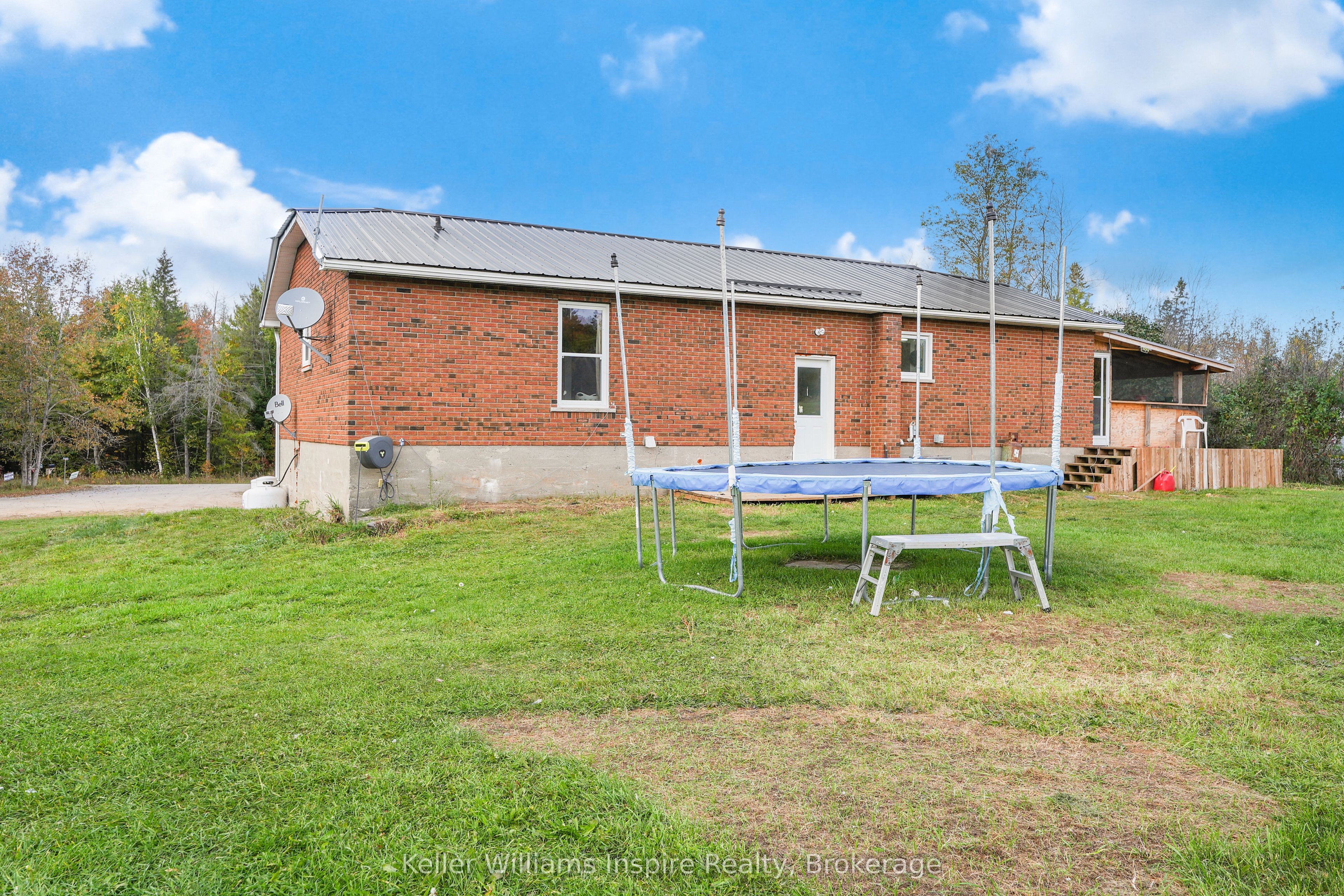 7437 A Hwy 620 Property Photo 17