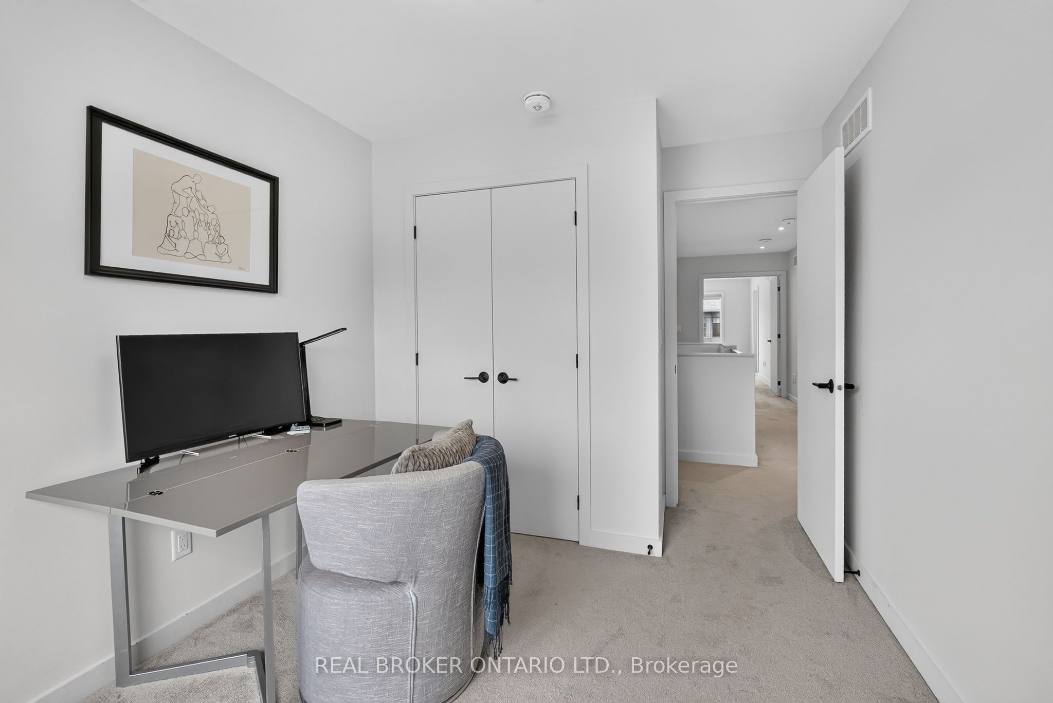 1071 Lunar Glow Crescent Property Photo 37