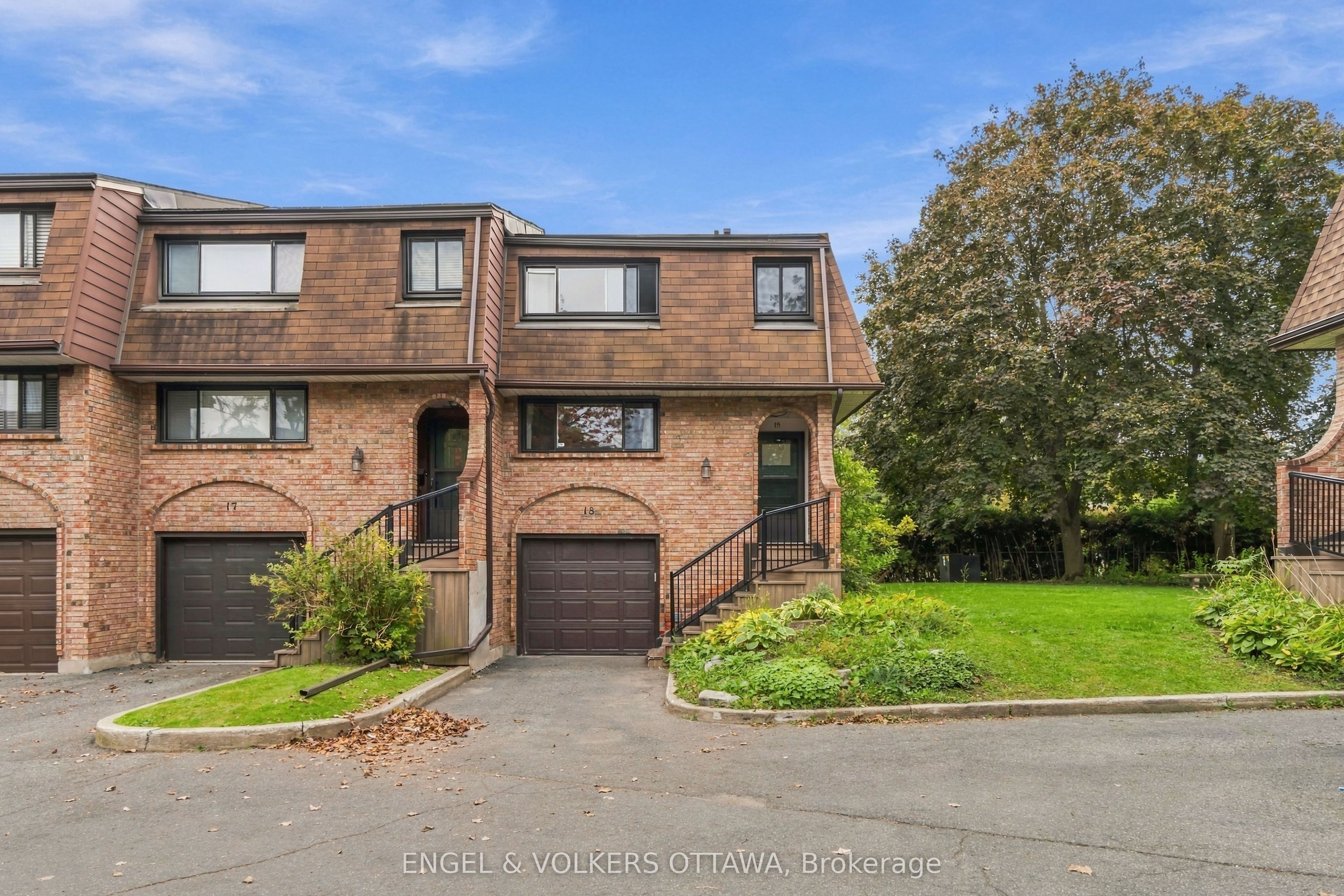 2 Bertona Street 18 Property Photo 2