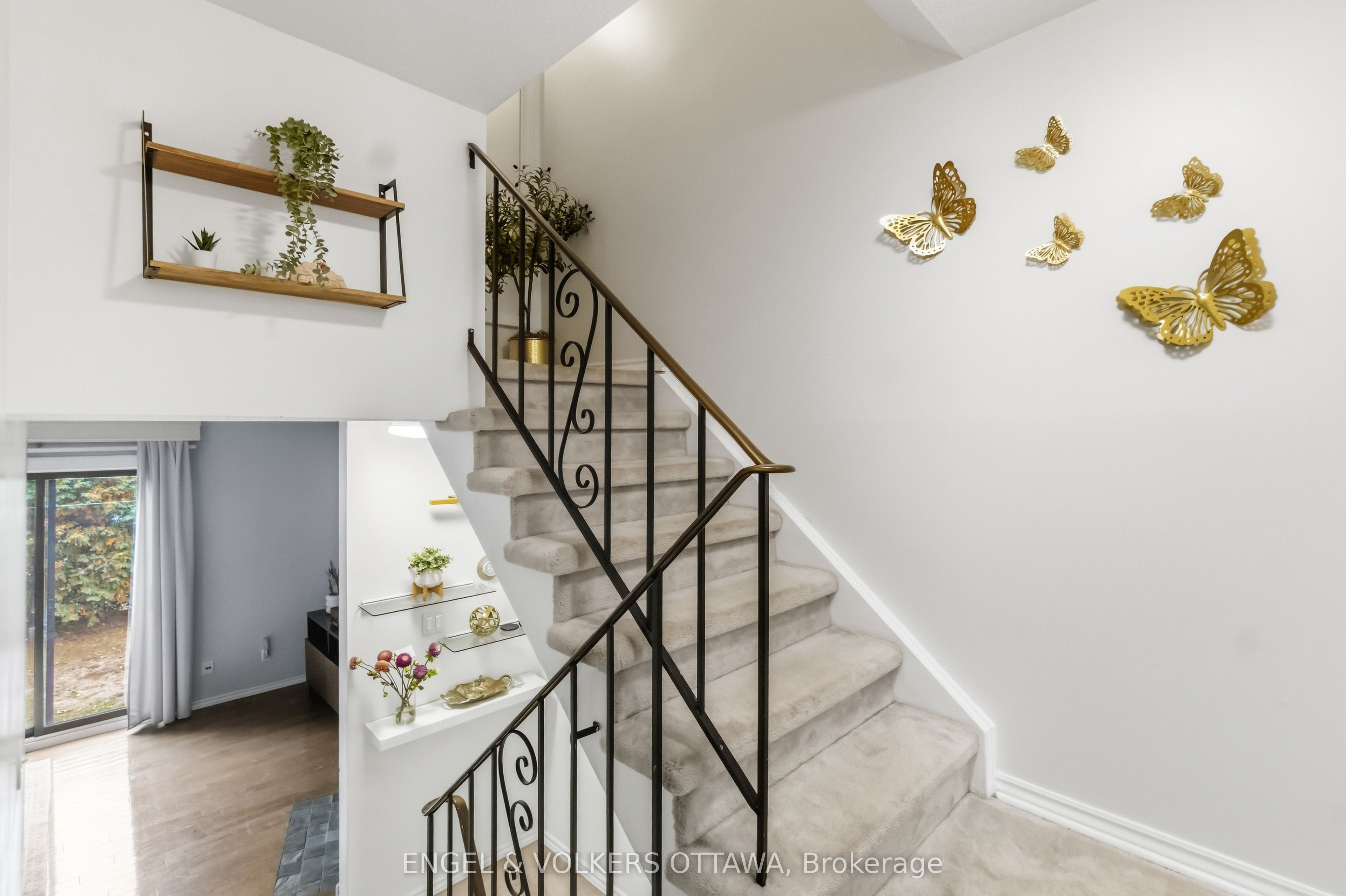 2 Bertona Street 18 Property Photo 7