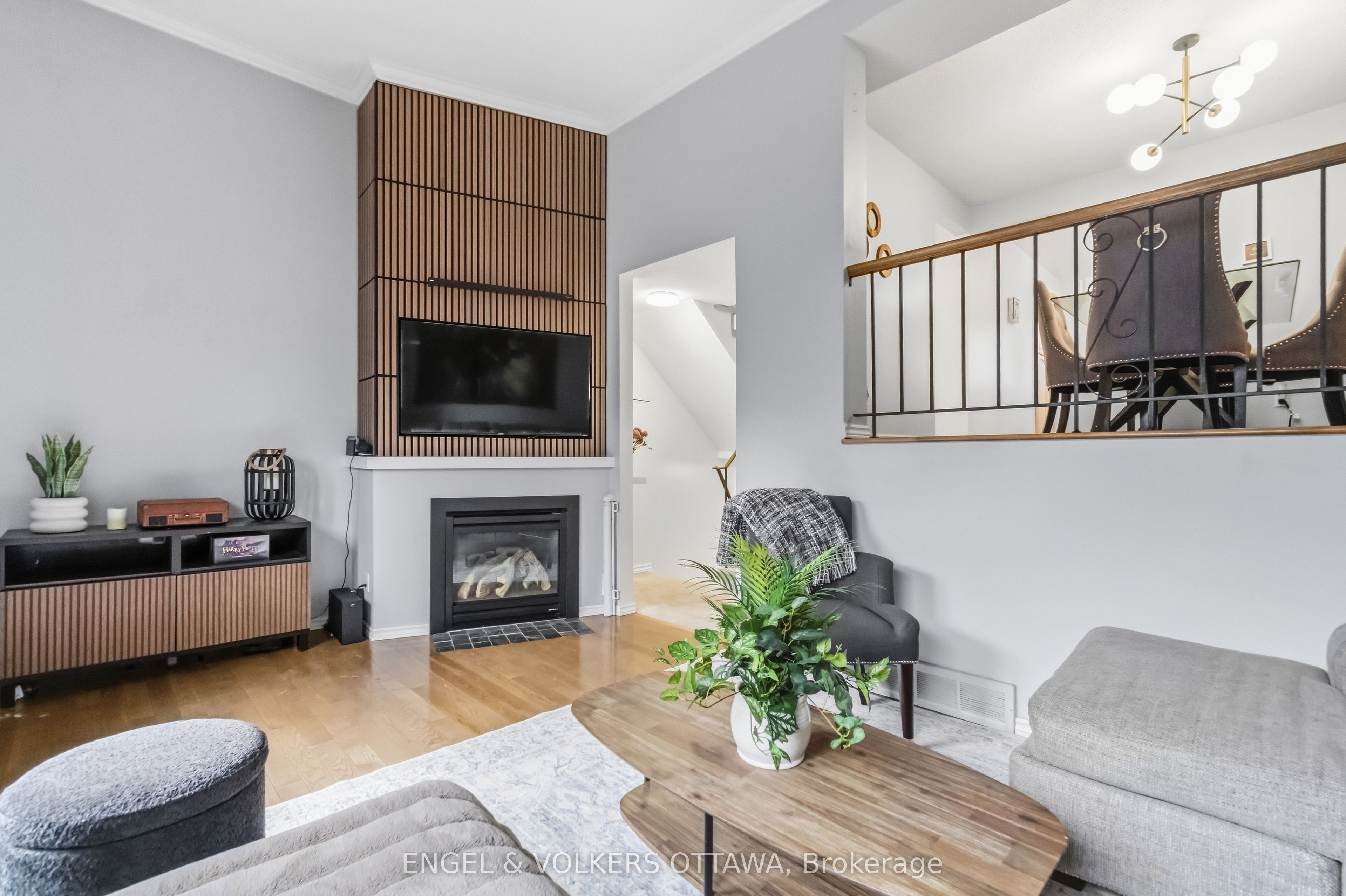 2 Bertona Street 18 Property Photo 12