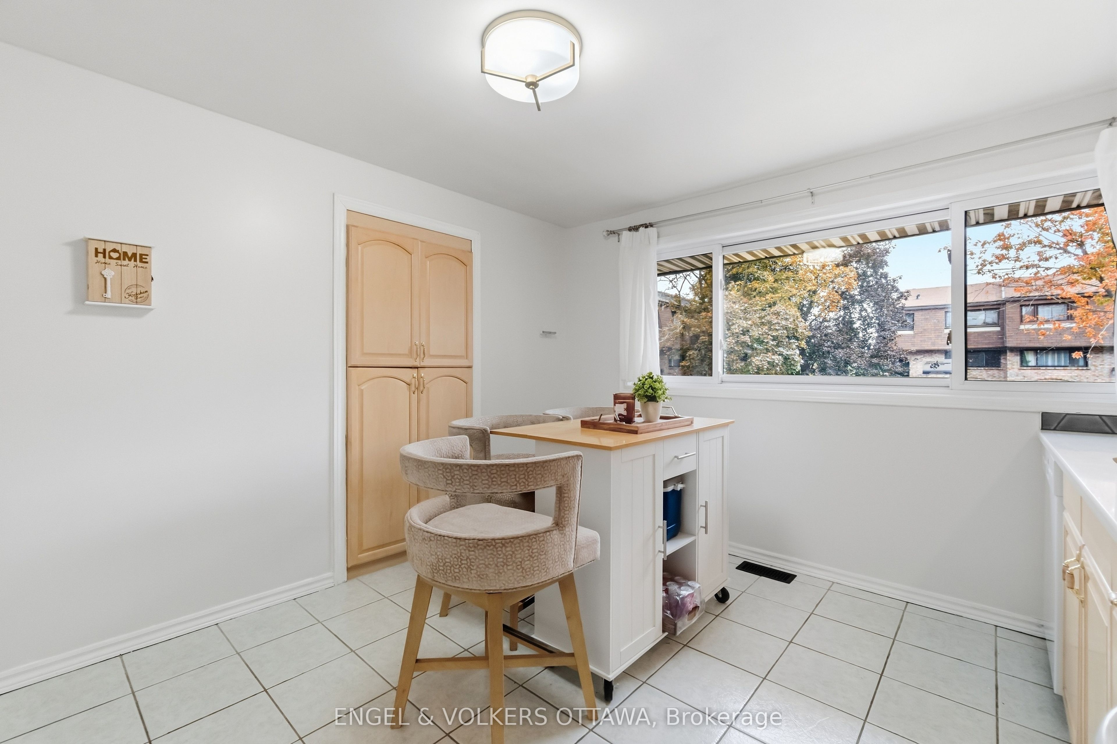 2 Bertona Street 18 Property Photo 21