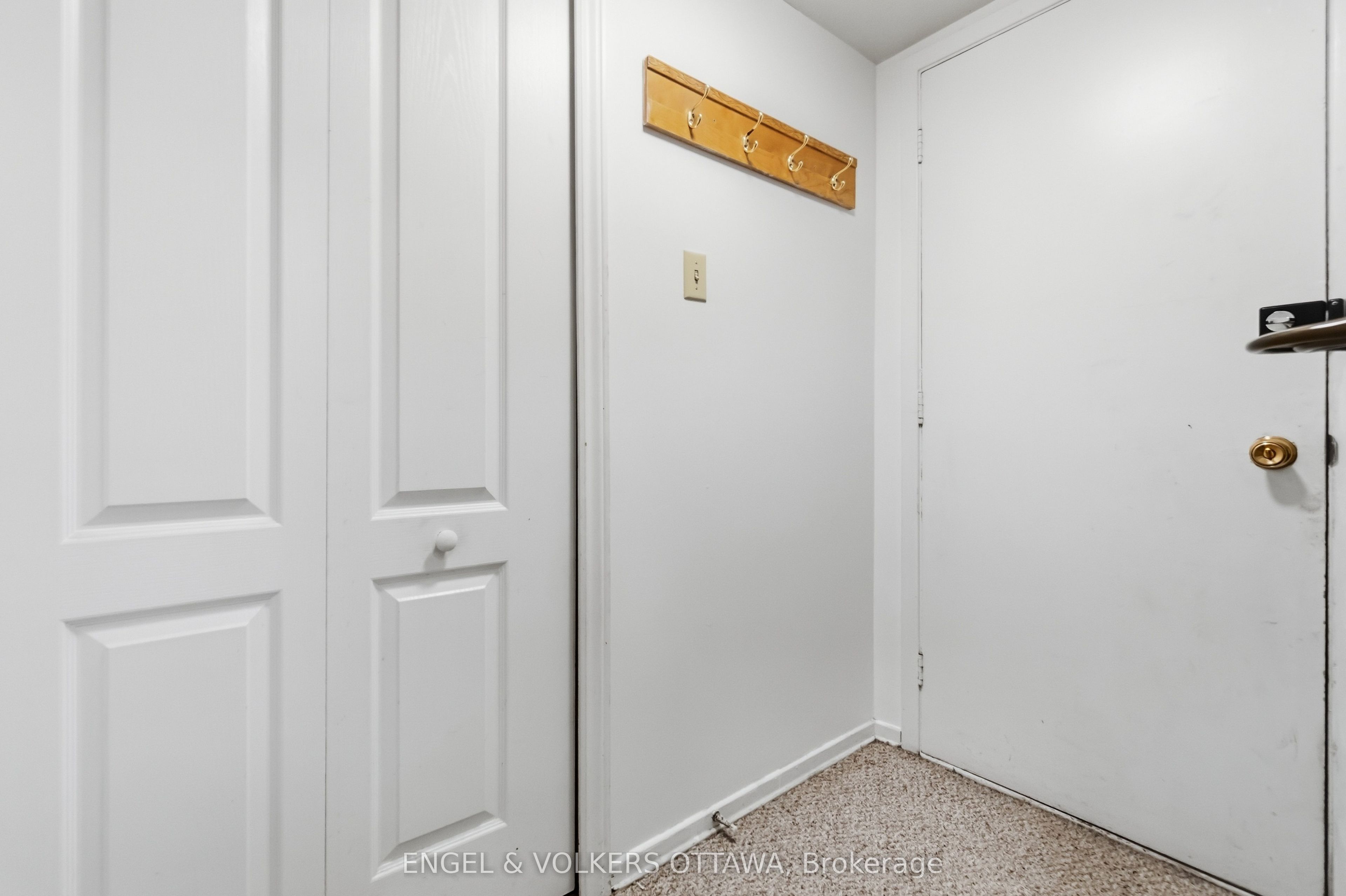 2 Bertona Street 18 Property Photo 36