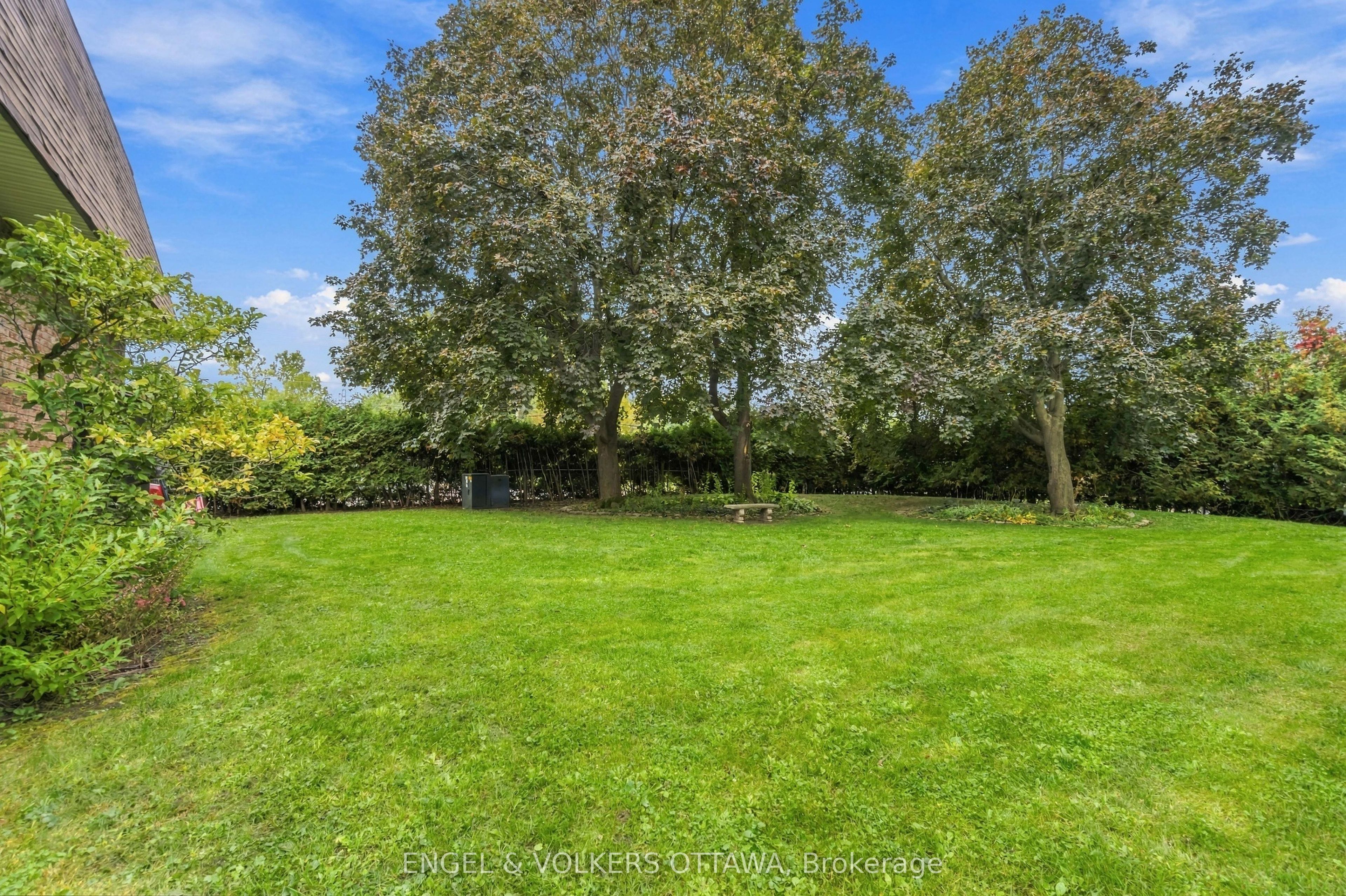 2 Bertona Street 18 Property Photo 46