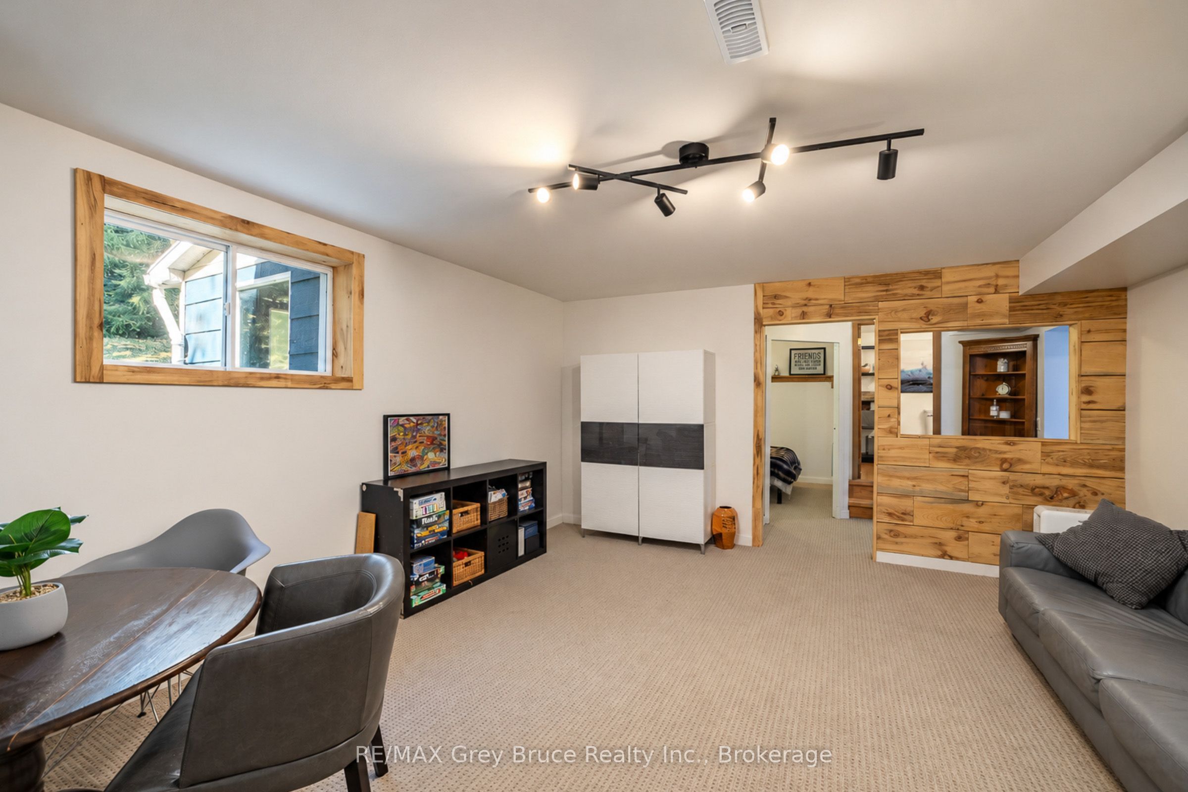 150 Macintosh Drive Property Photo 24