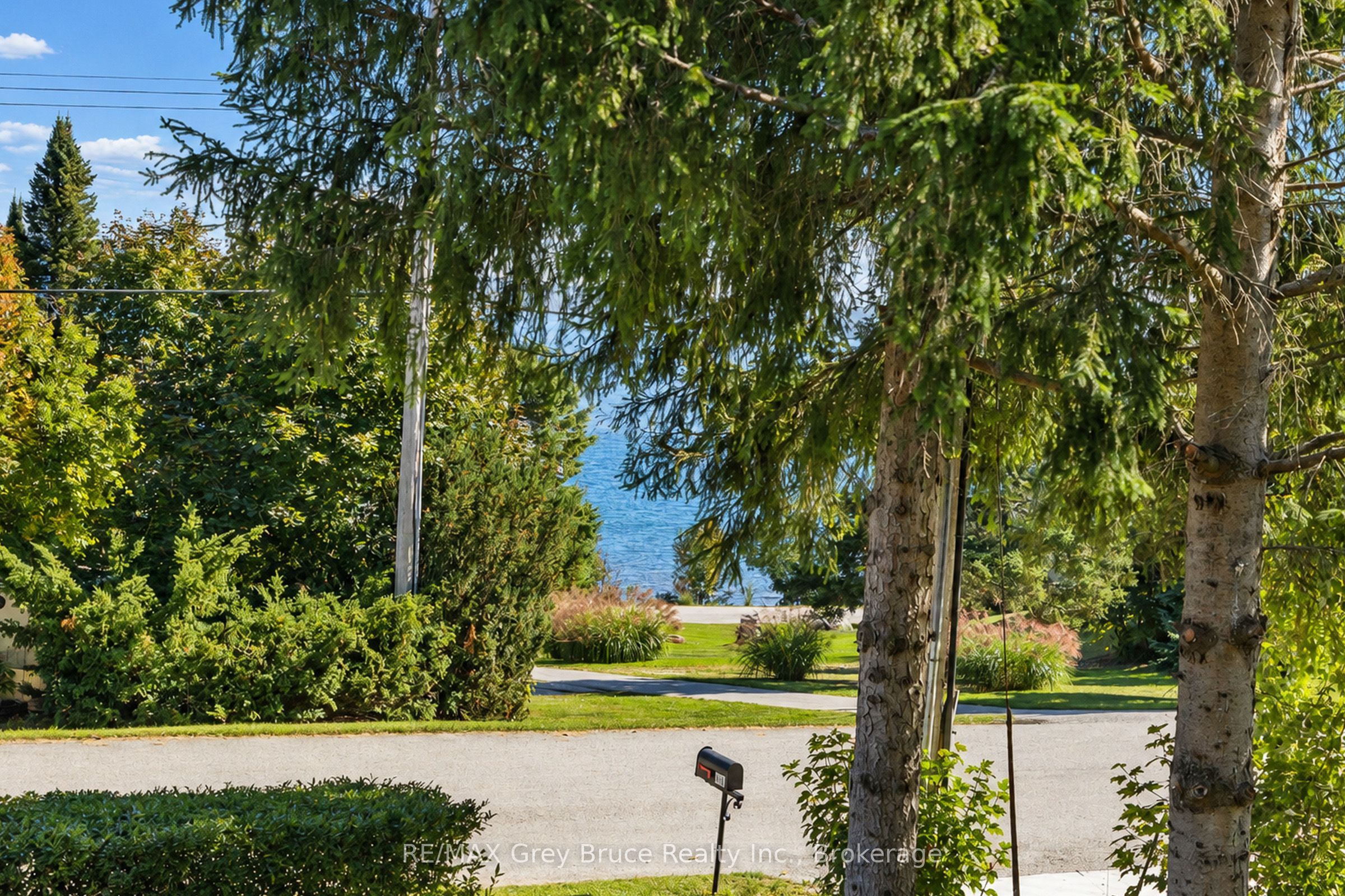 150 Macintosh Drive Property Photo 35