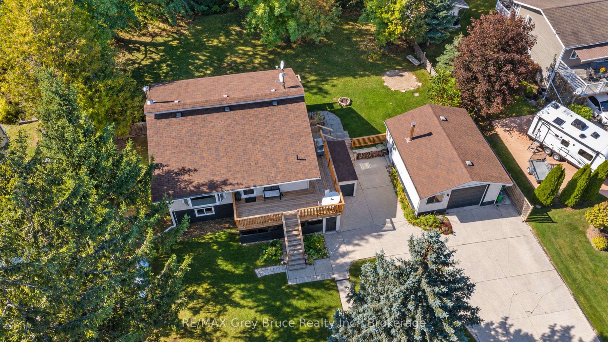 150 Macintosh Drive Property Photo 39