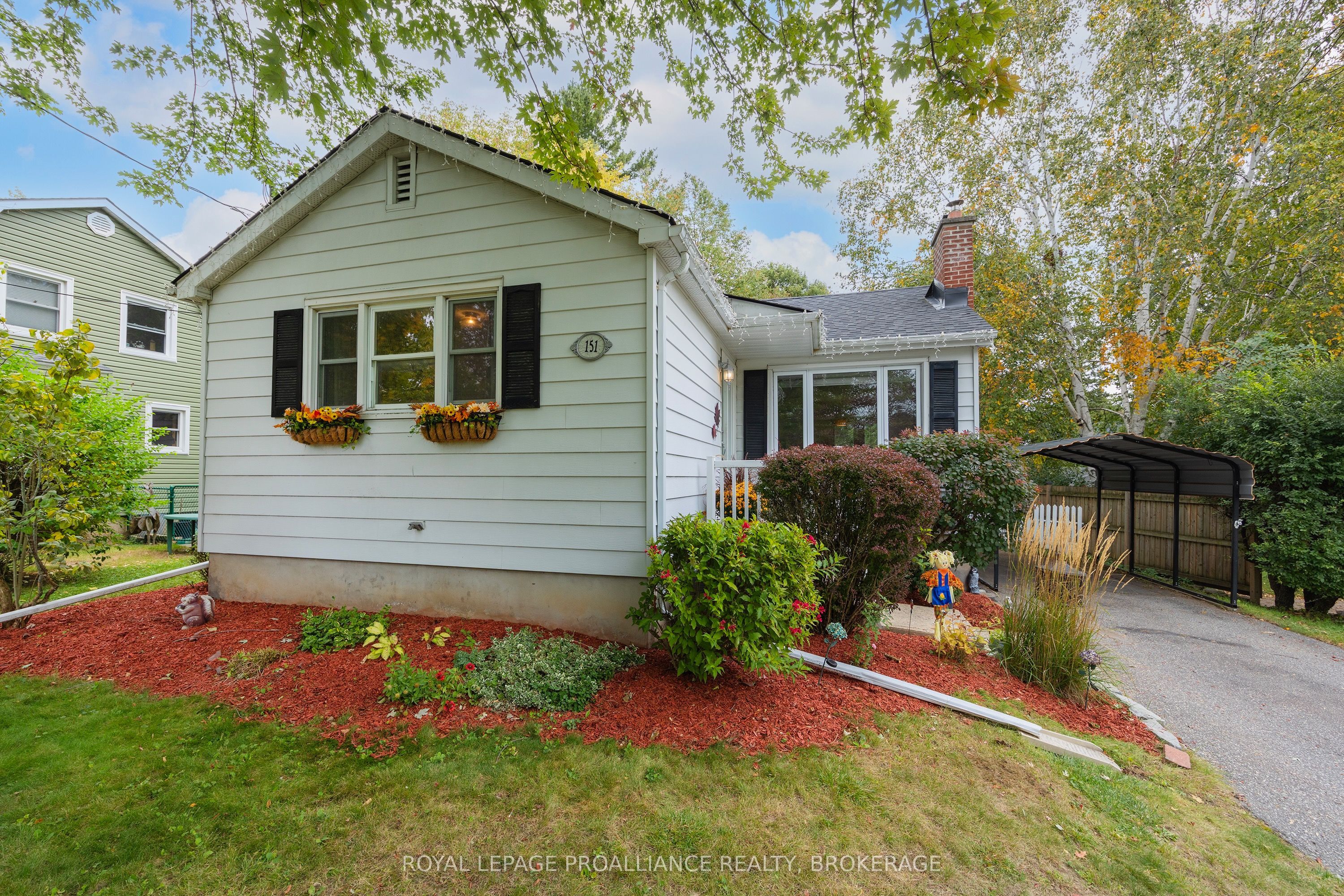 151 Hawthorne Avenue Property Photo 1